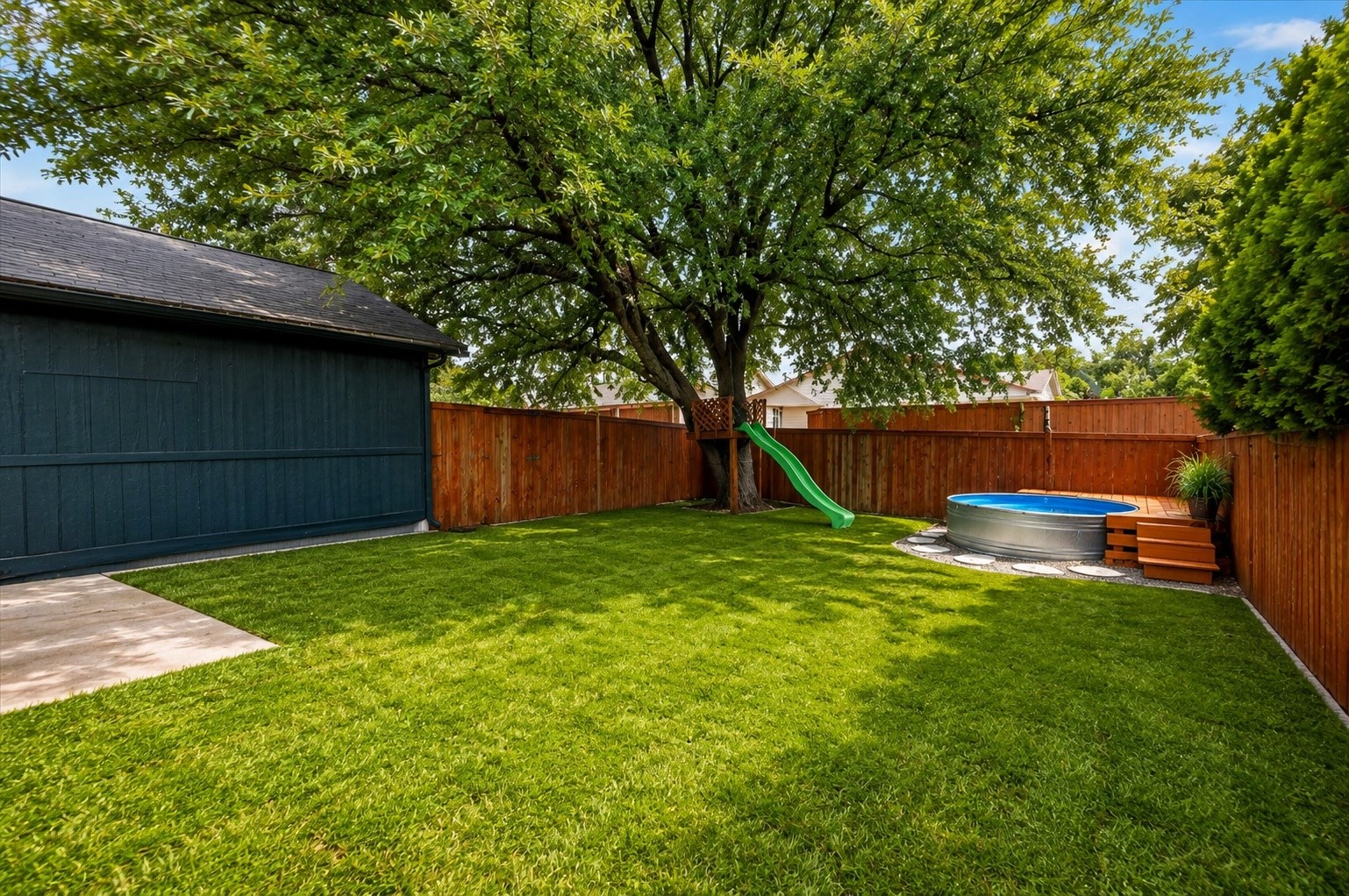 2806 Holy Cross Lane