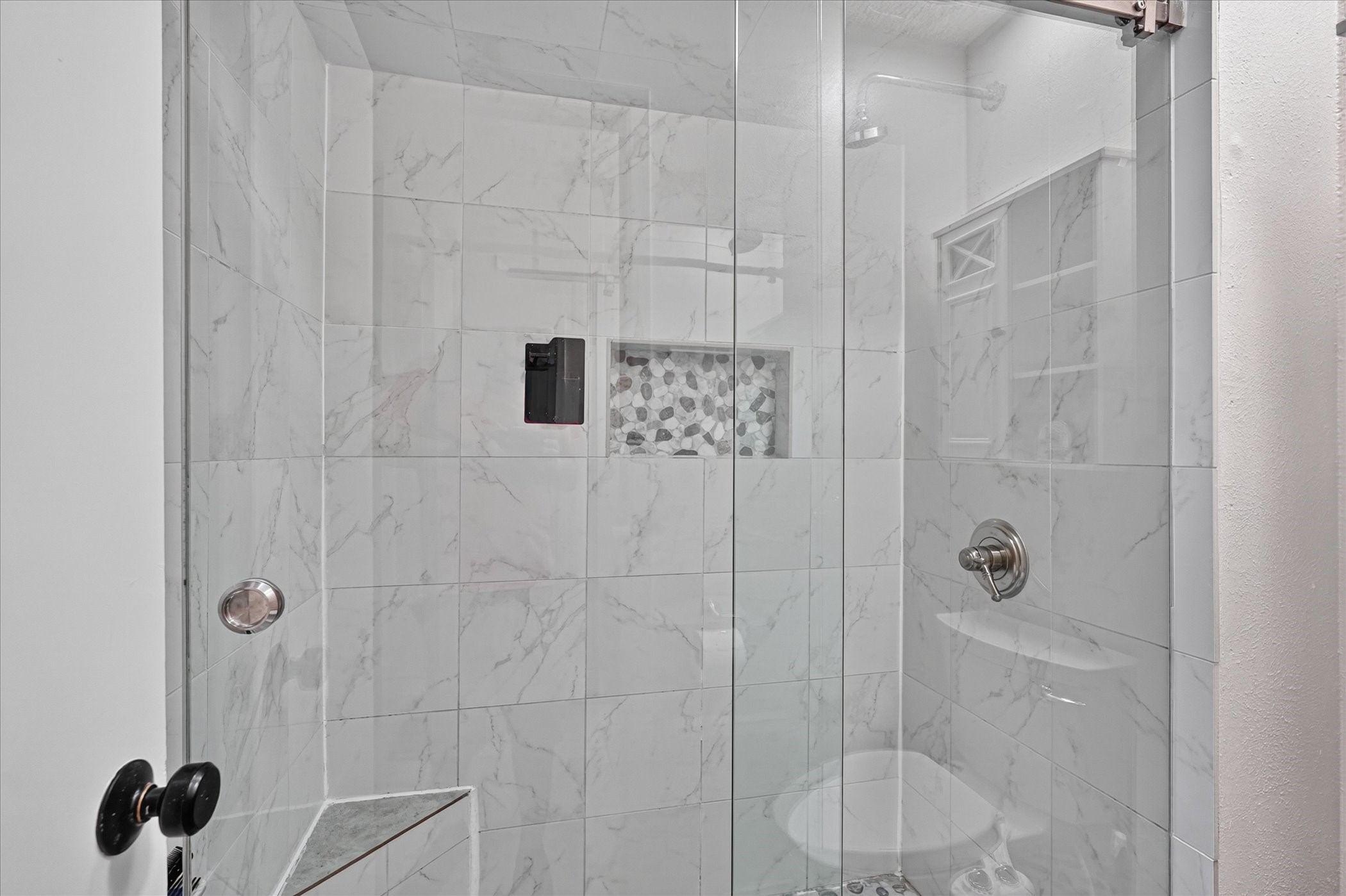 2806 Holy Cross Lane