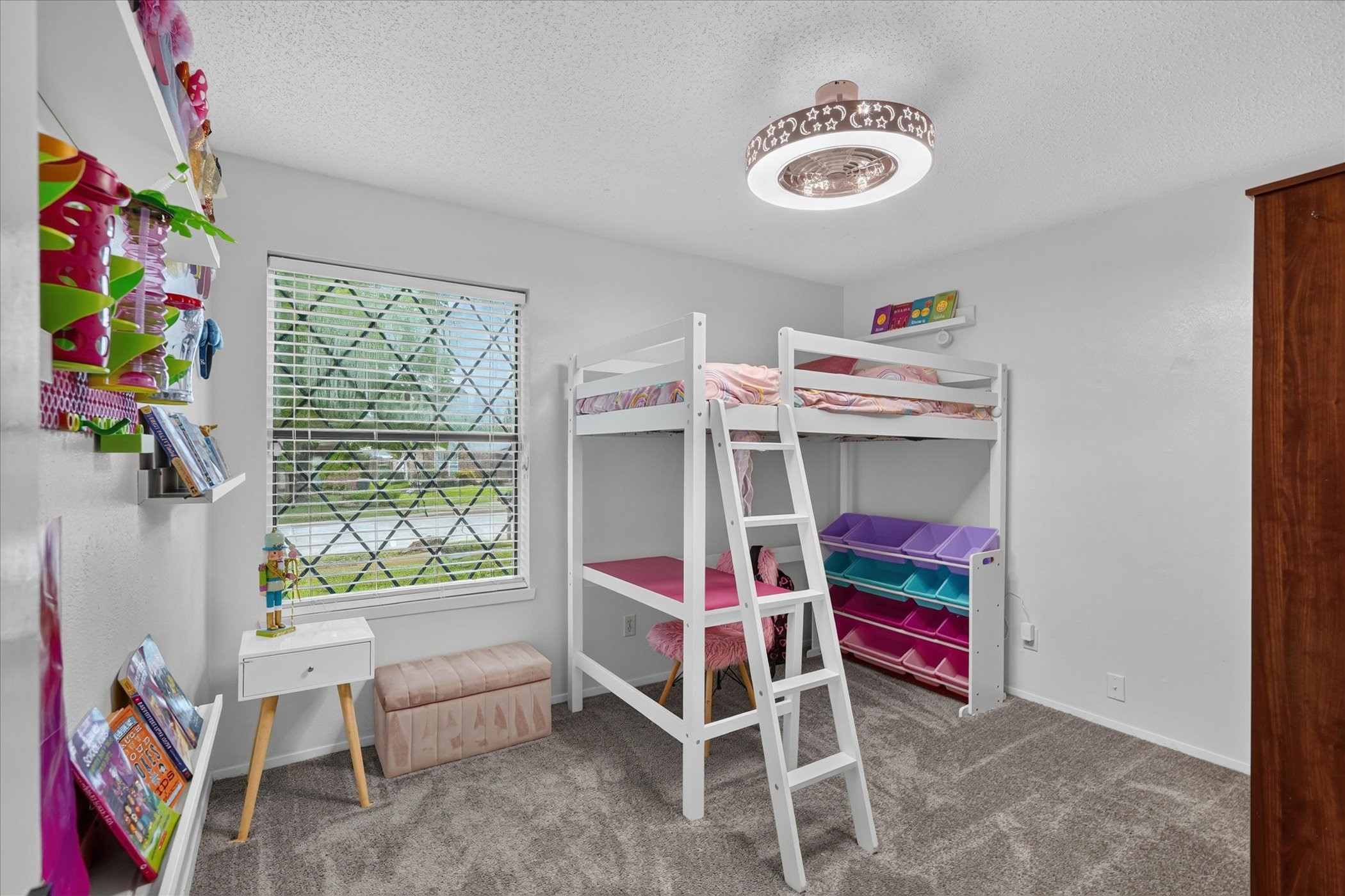 2806 Holy Cross Lane