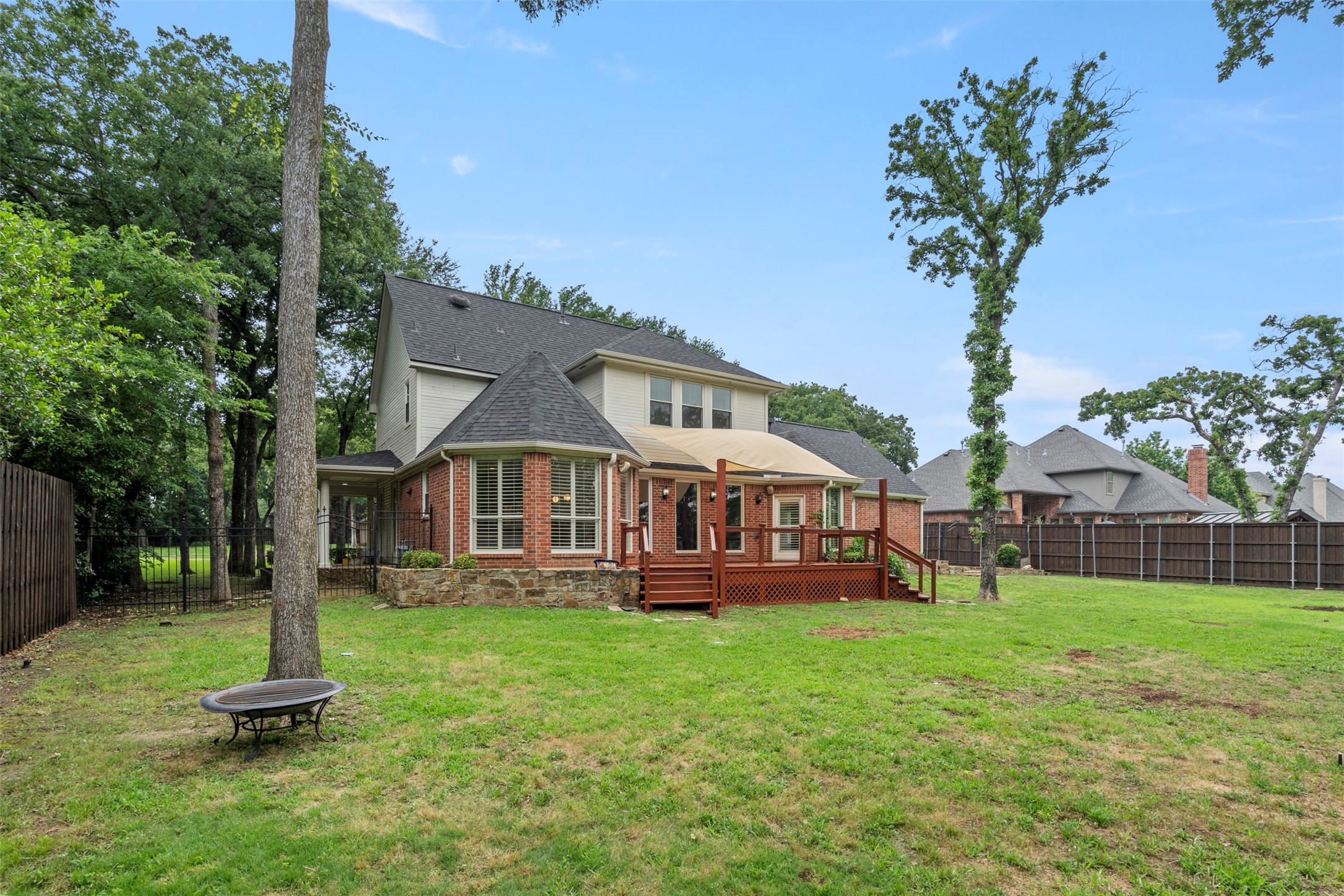 1025 Hardwick Trail