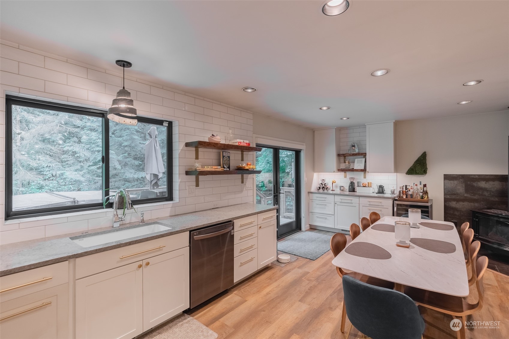 4 Cayuse Court