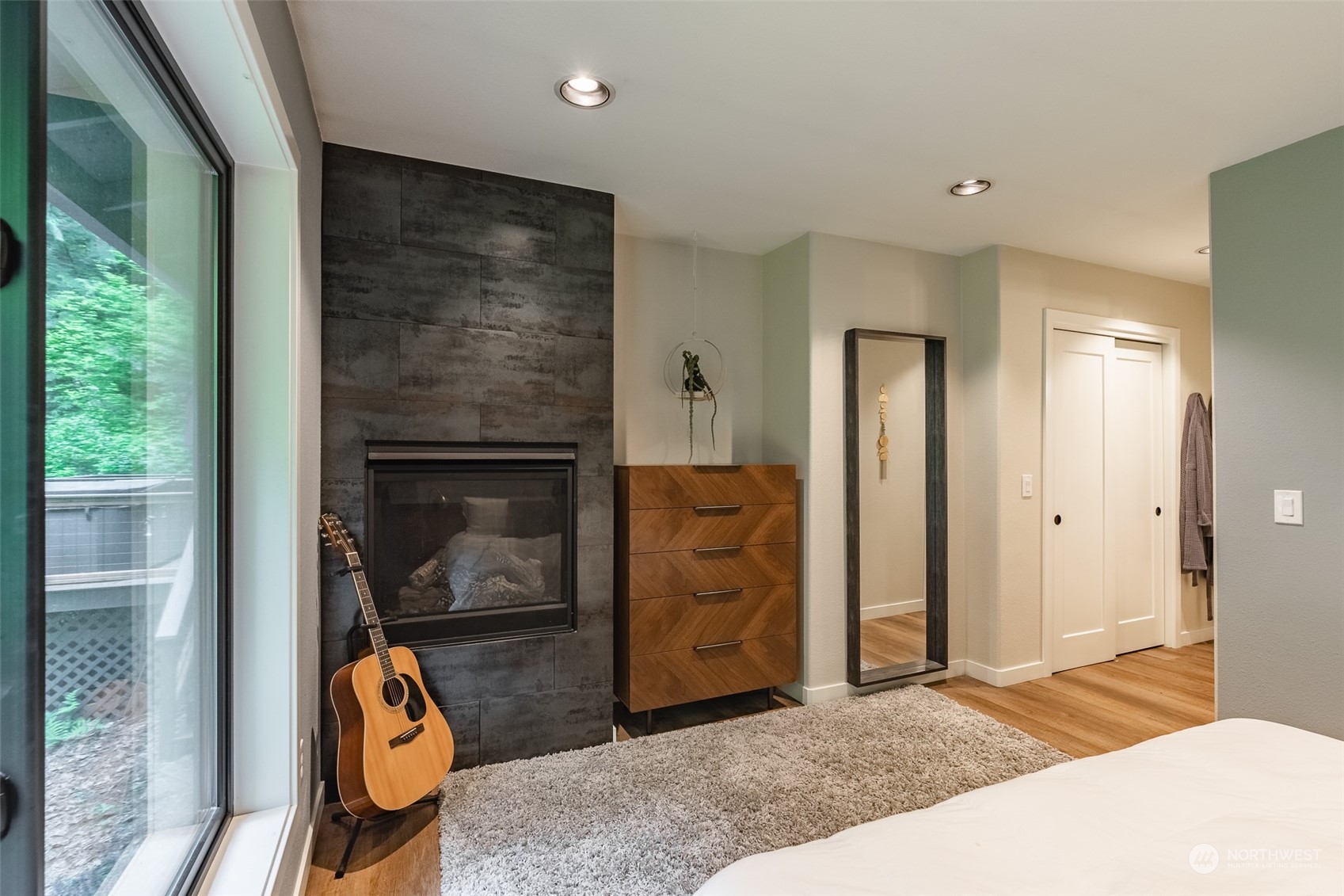 4 Cayuse Court