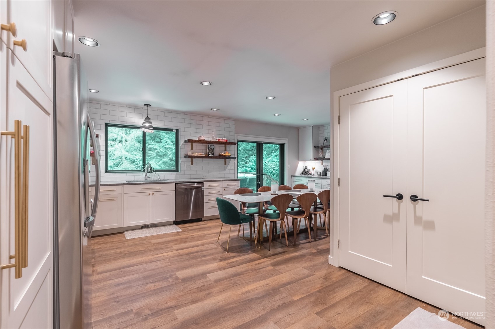 4 Cayuse Court