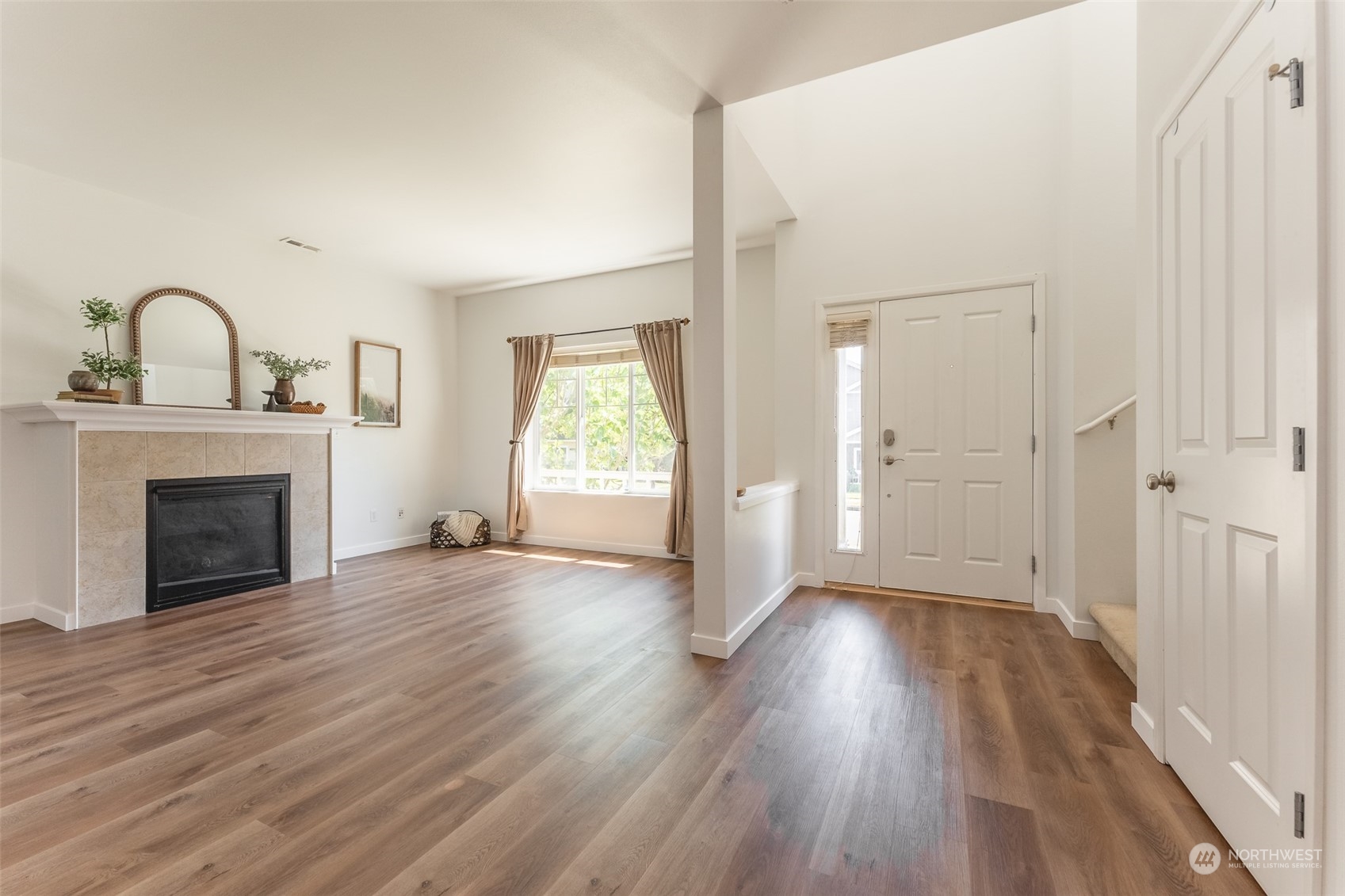 348 Tremont Avenue