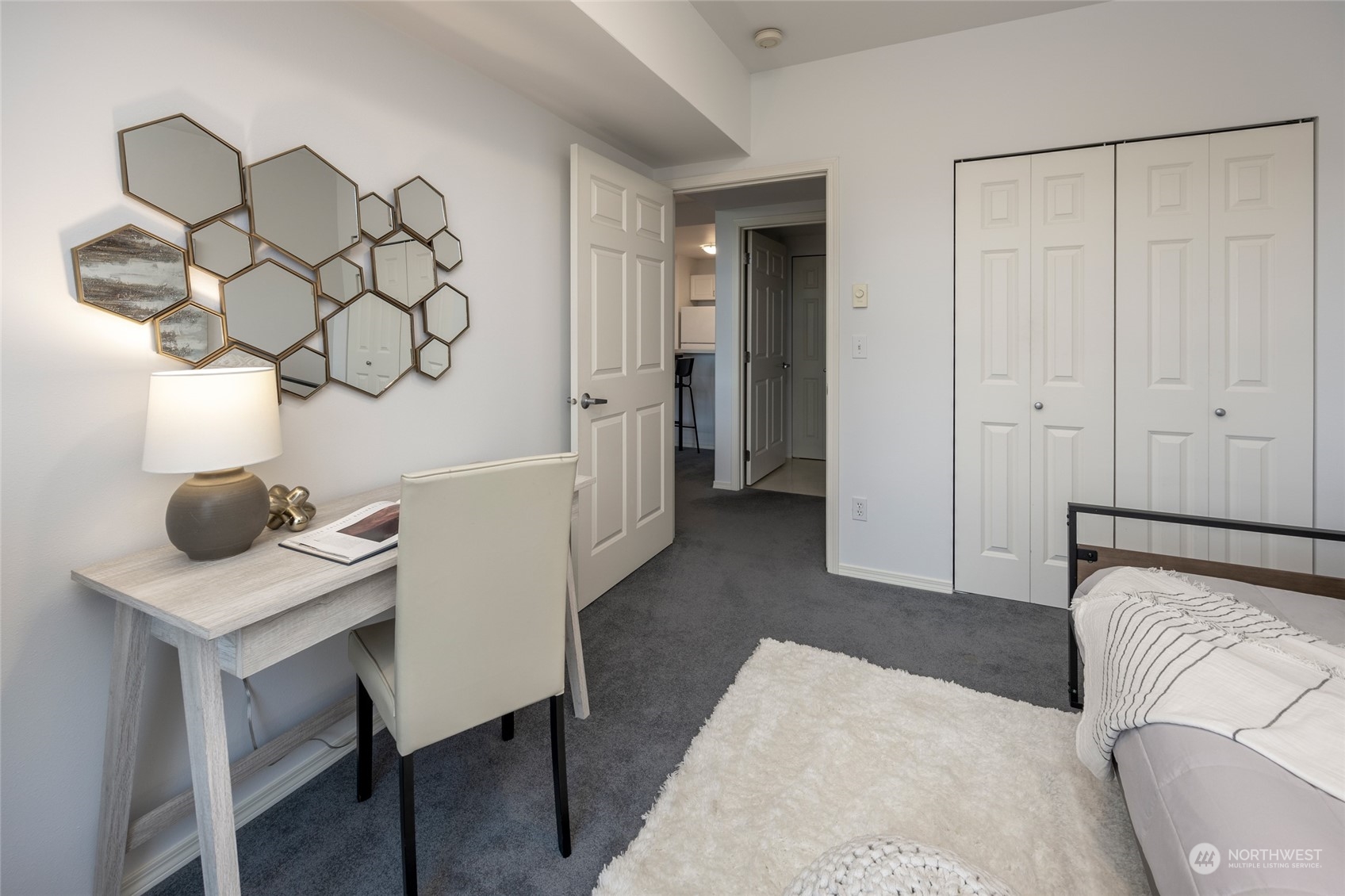 3221 SW Avalon Way #305