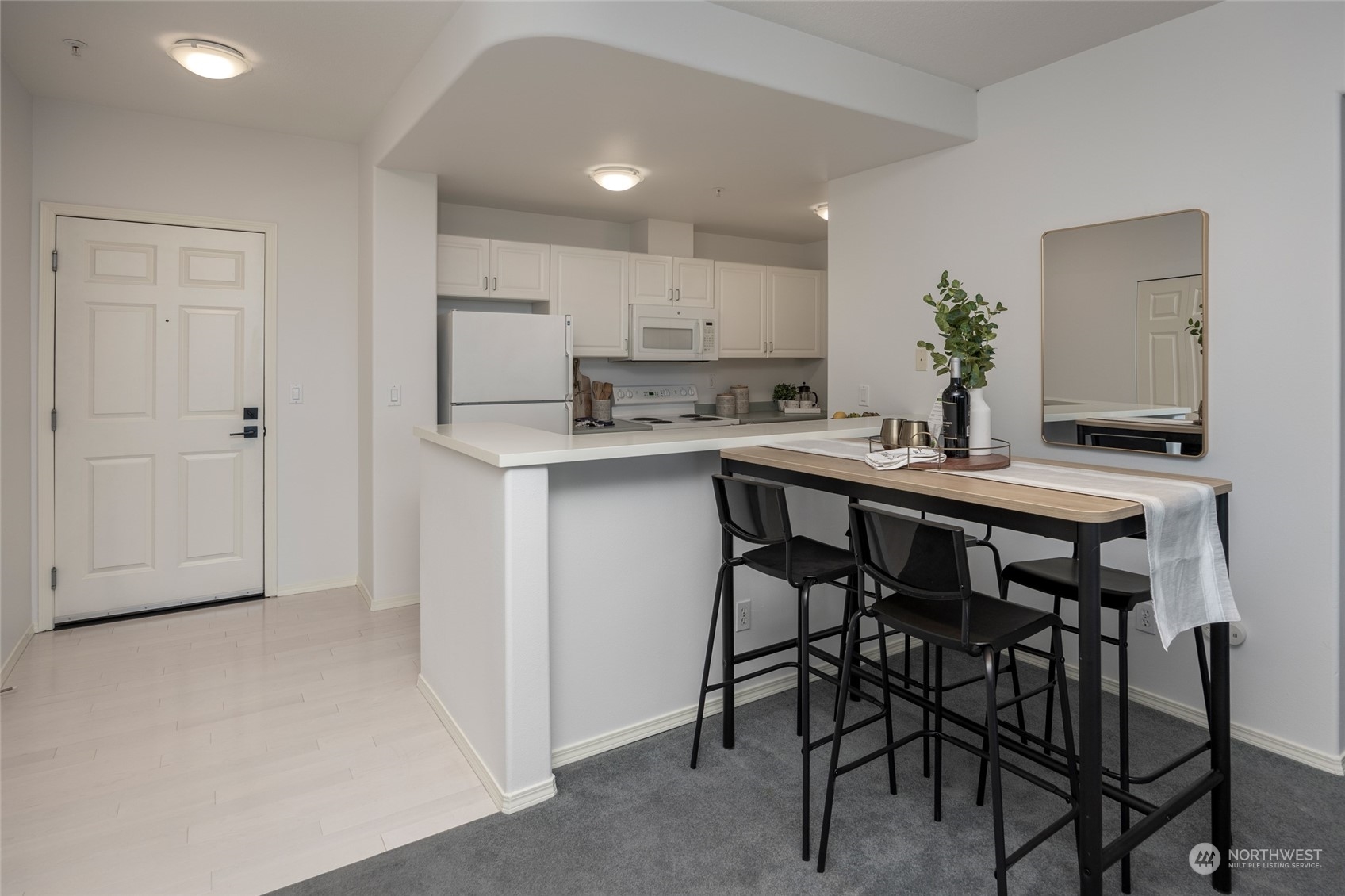 3221 SW Avalon Way #305