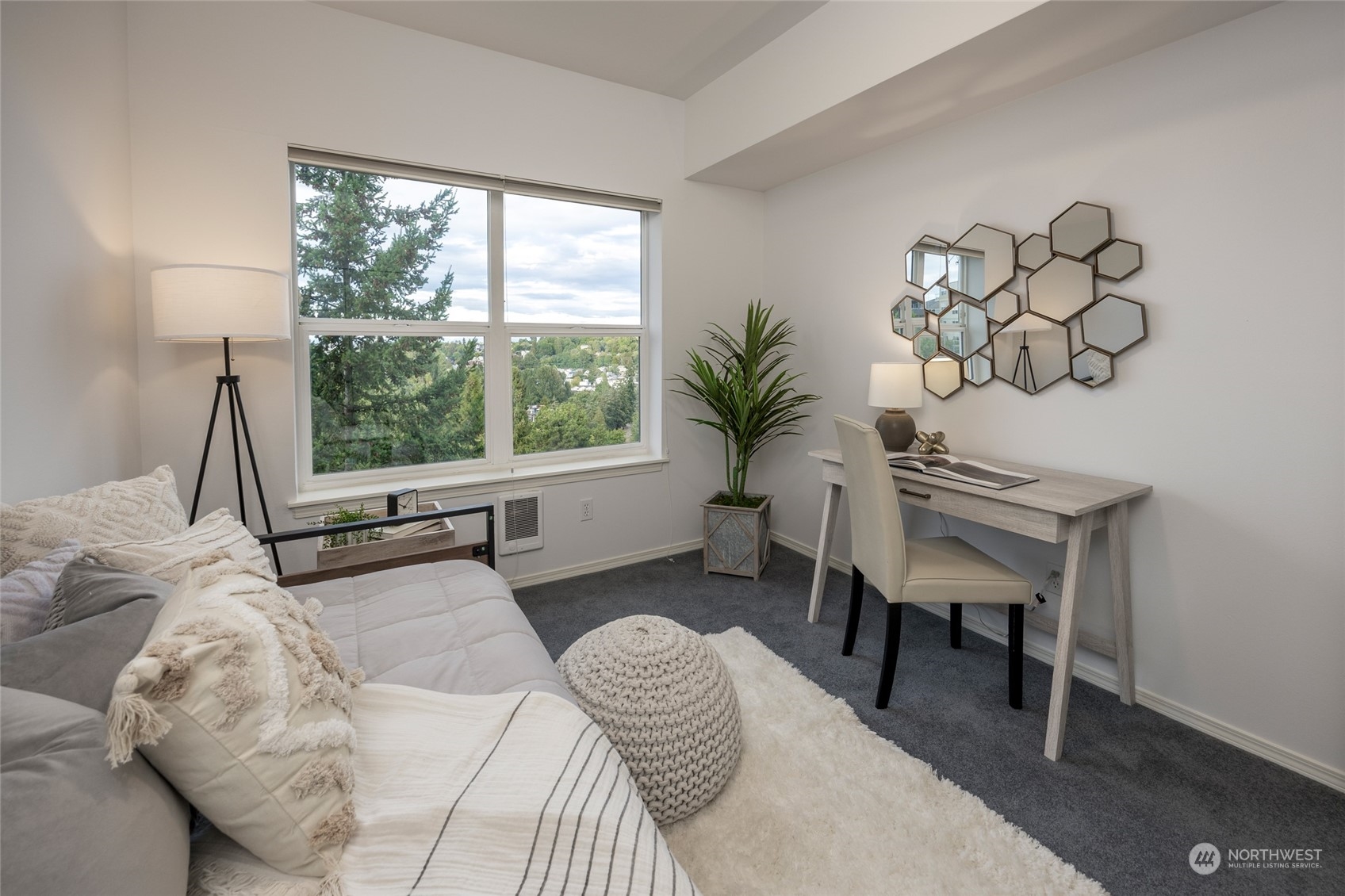 3221 SW Avalon Way #305
