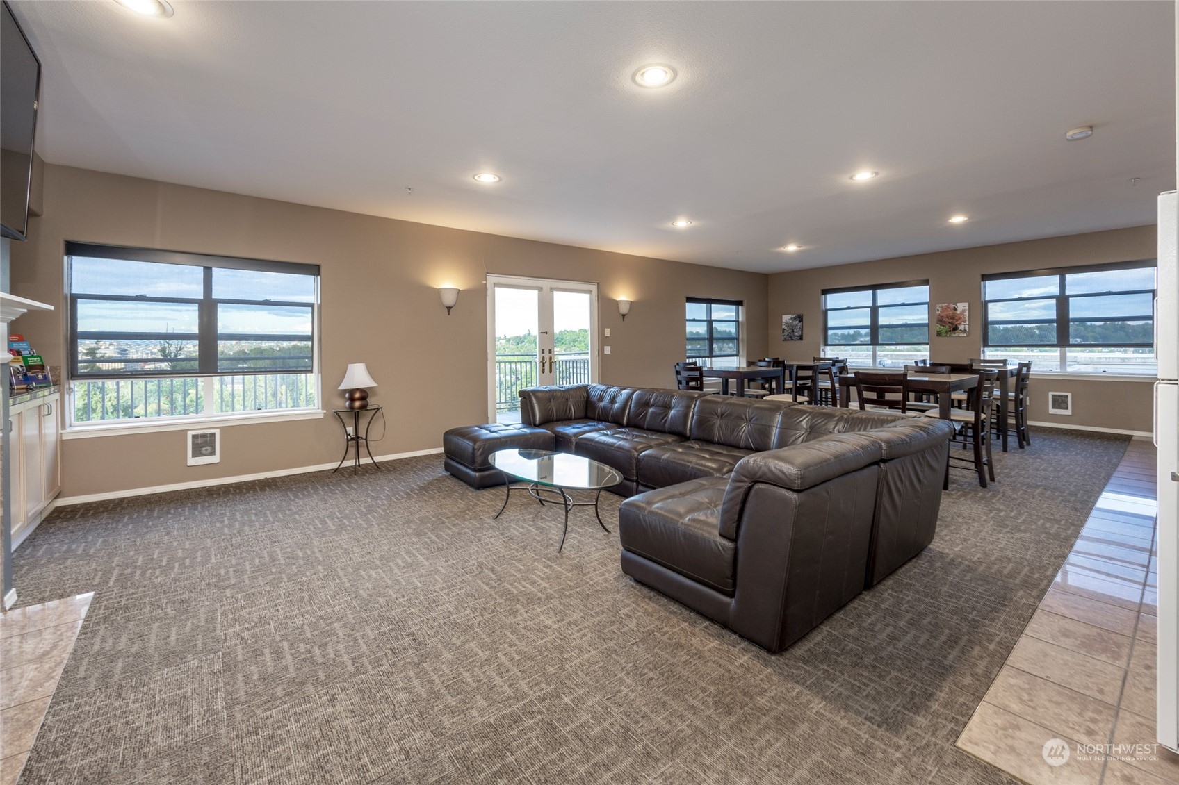 3221 SW Avalon Way #305