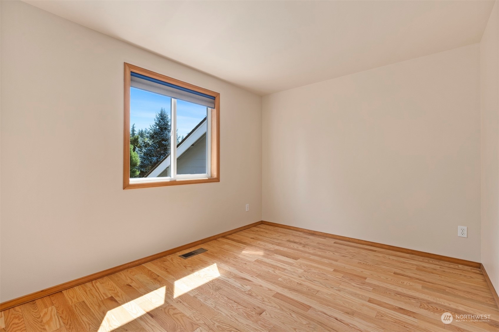1311 Roma Road
