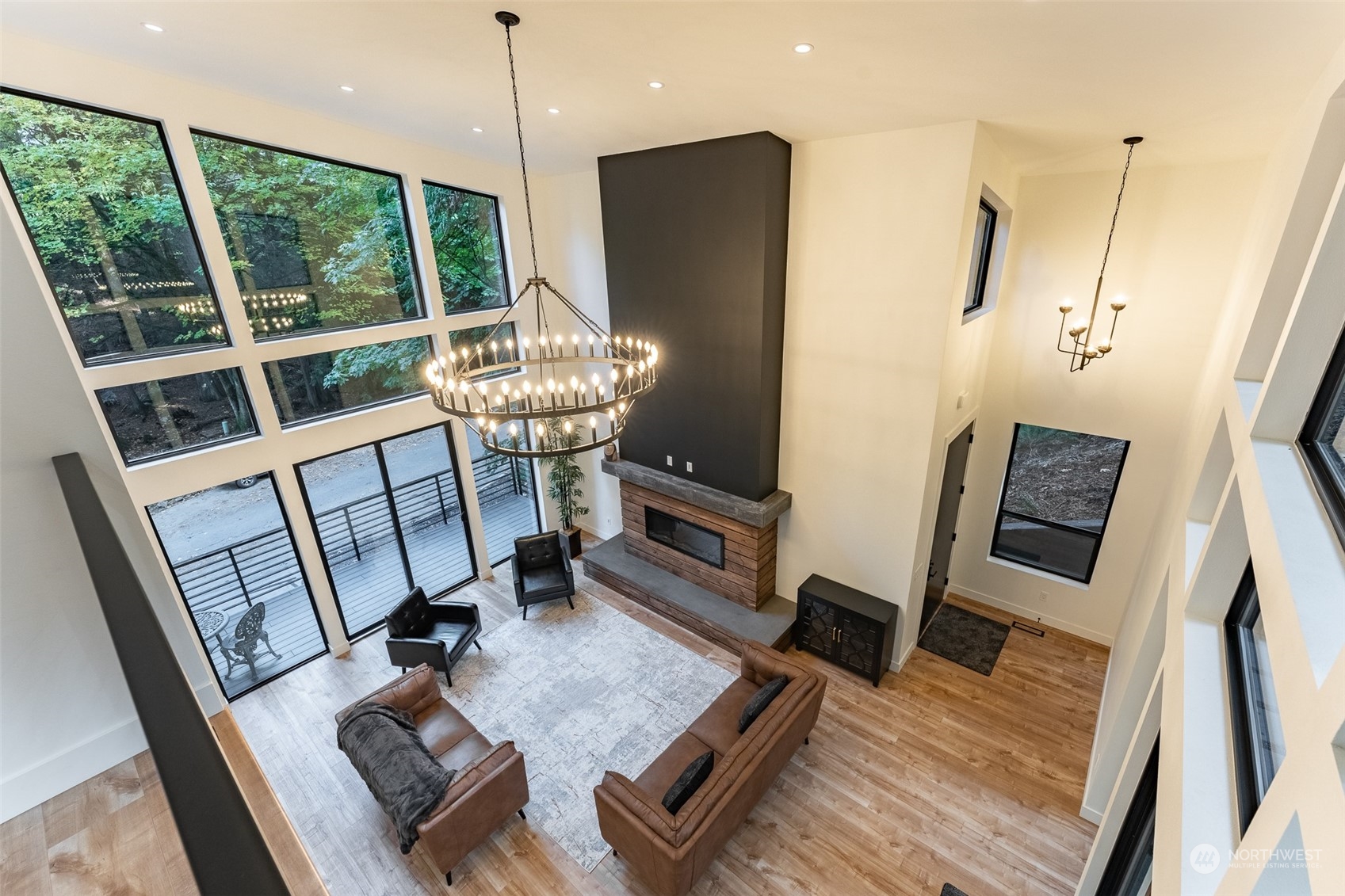 16 Canyon Court