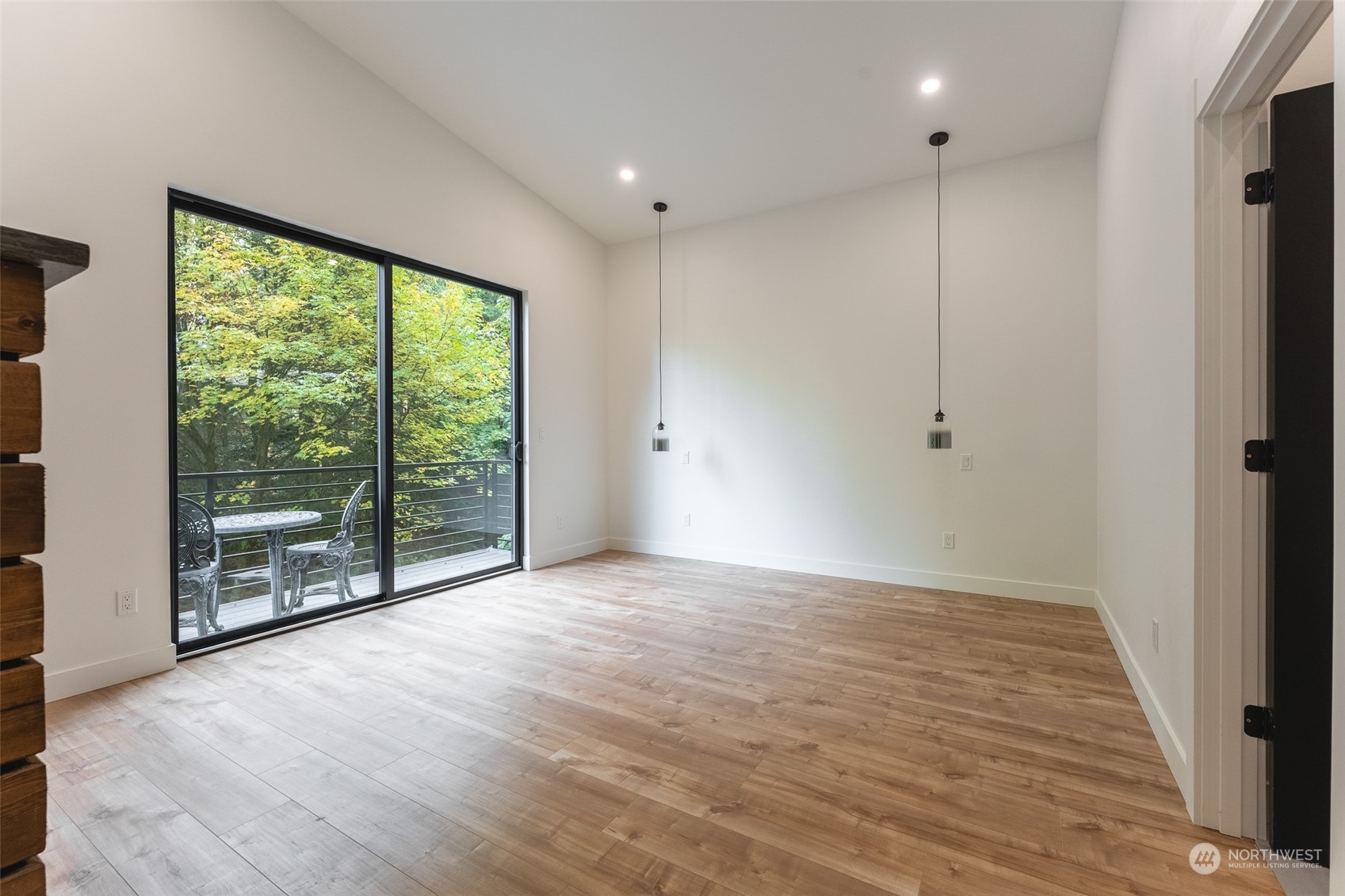 16 Canyon Court