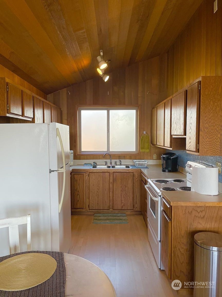 8244 Birch Bay Drive