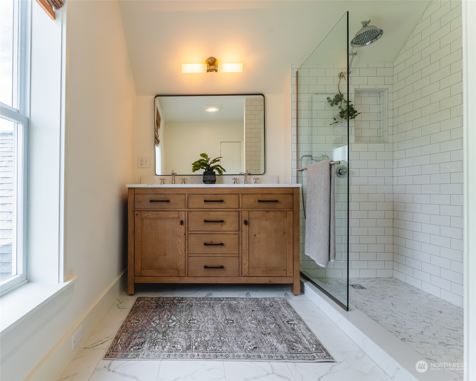 942 3rd street