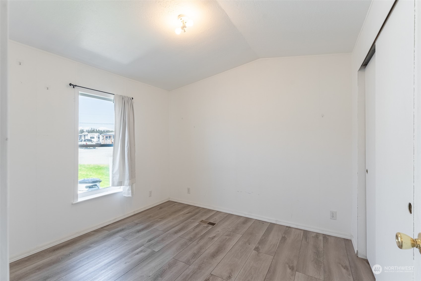 8080 Harborview Drive #M192