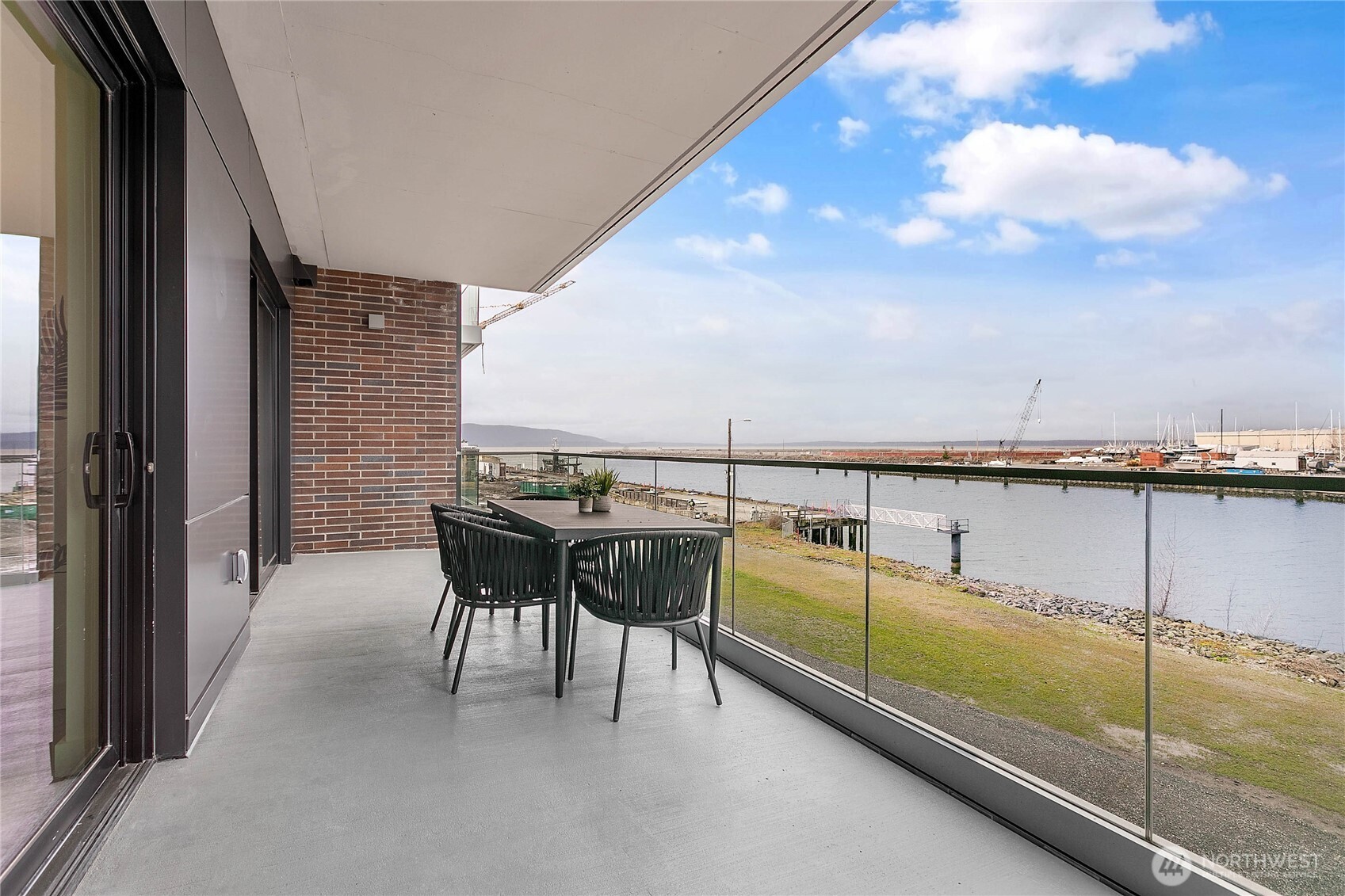 1025 Granary #303