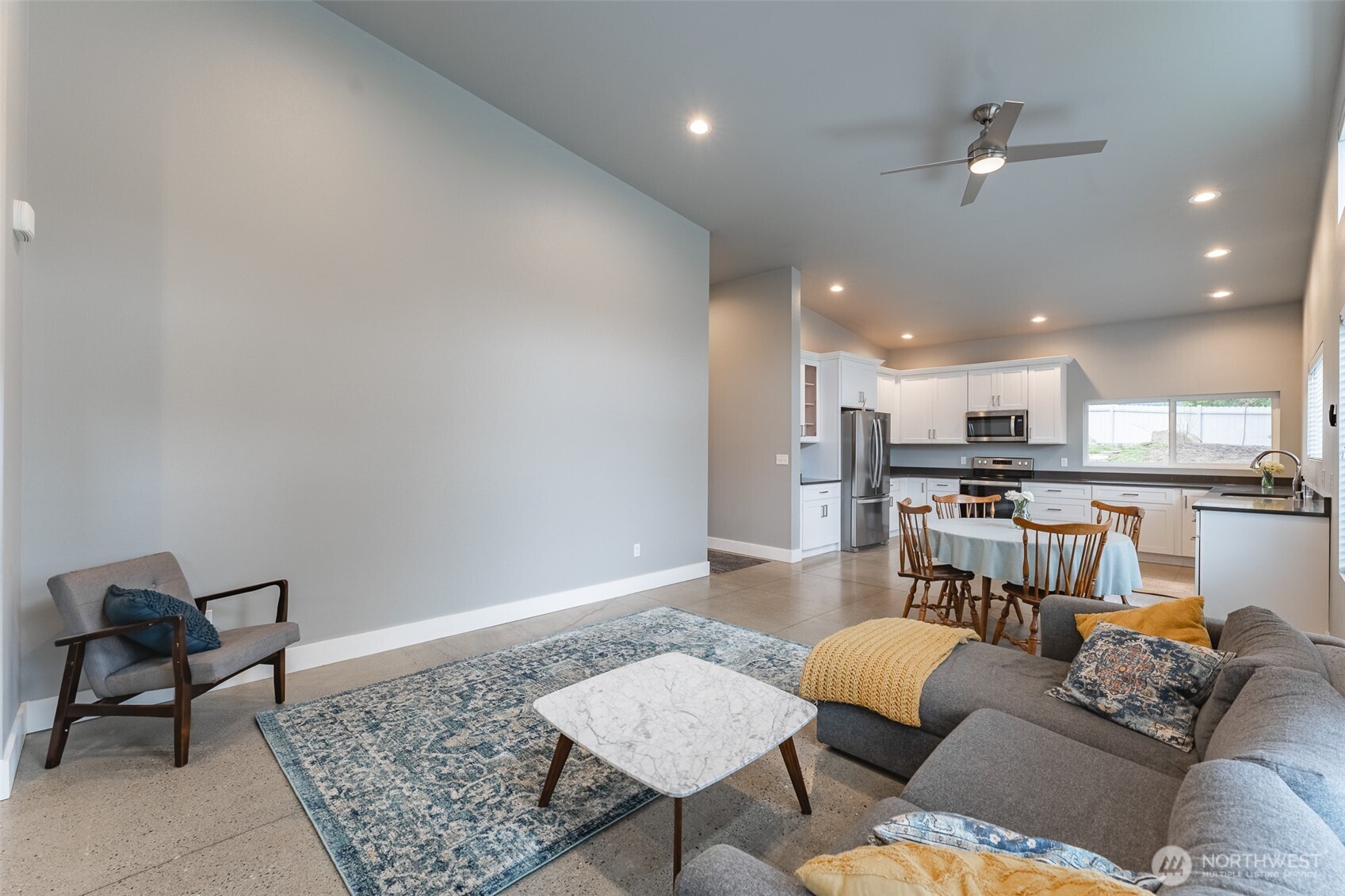 4725 Neptune Circle