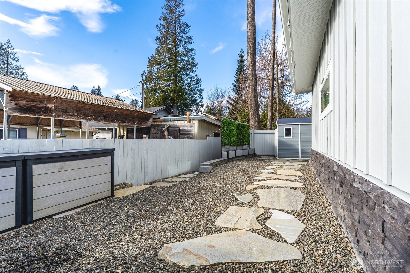 4725 Neptune Circle