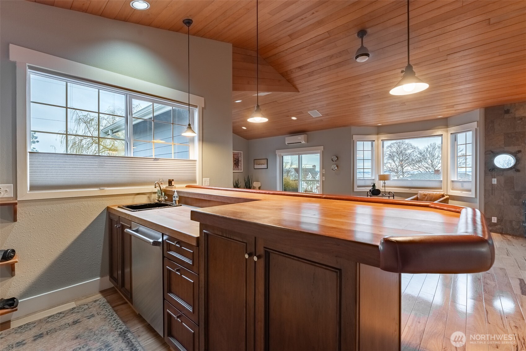 649 Marine Drive
