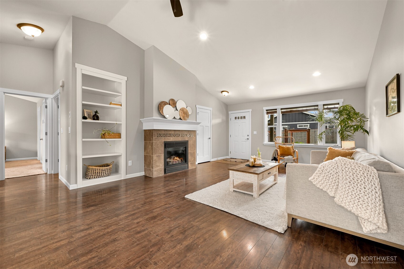 5566 Fisher Place