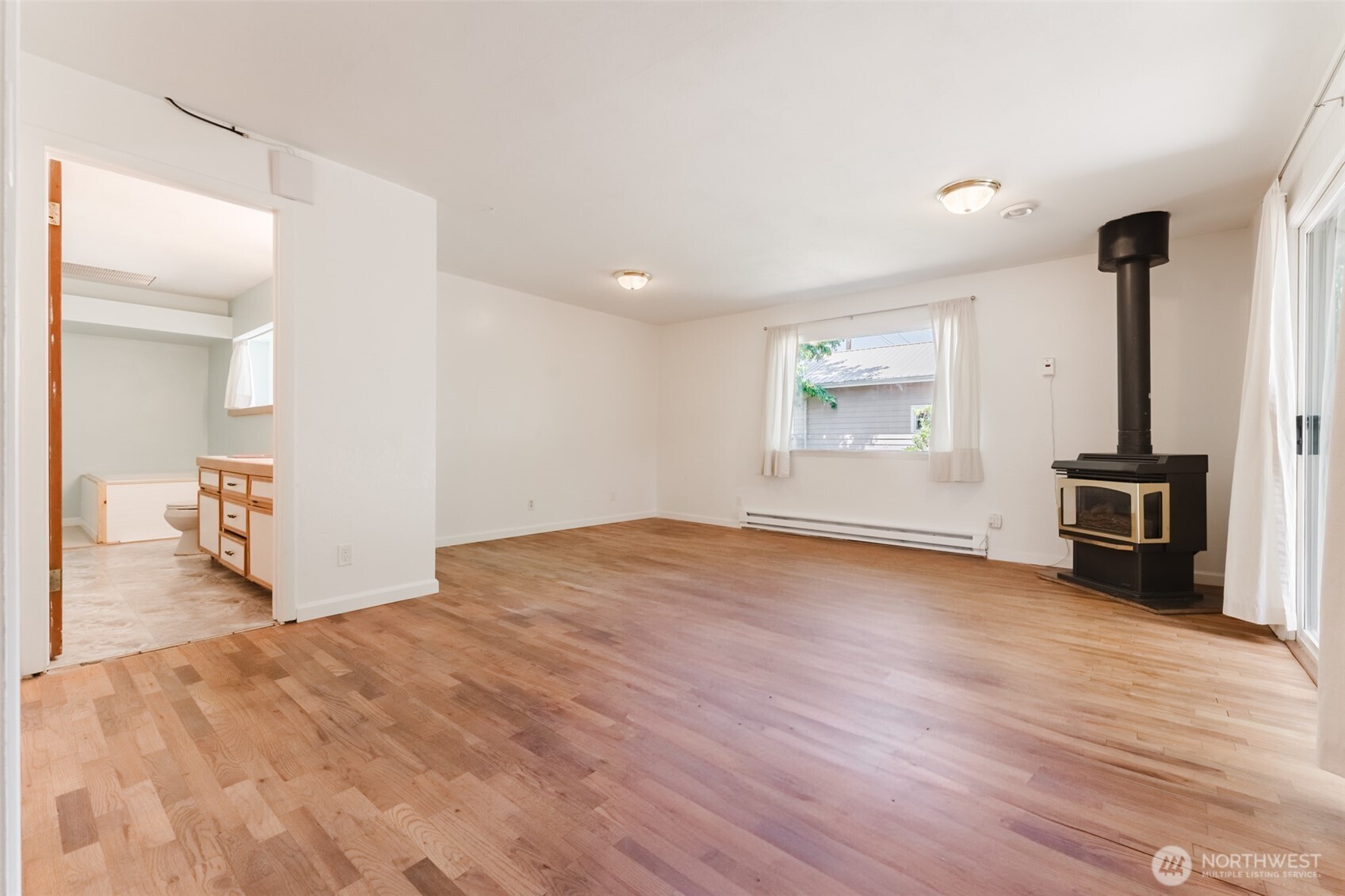 1372 Marine Drive