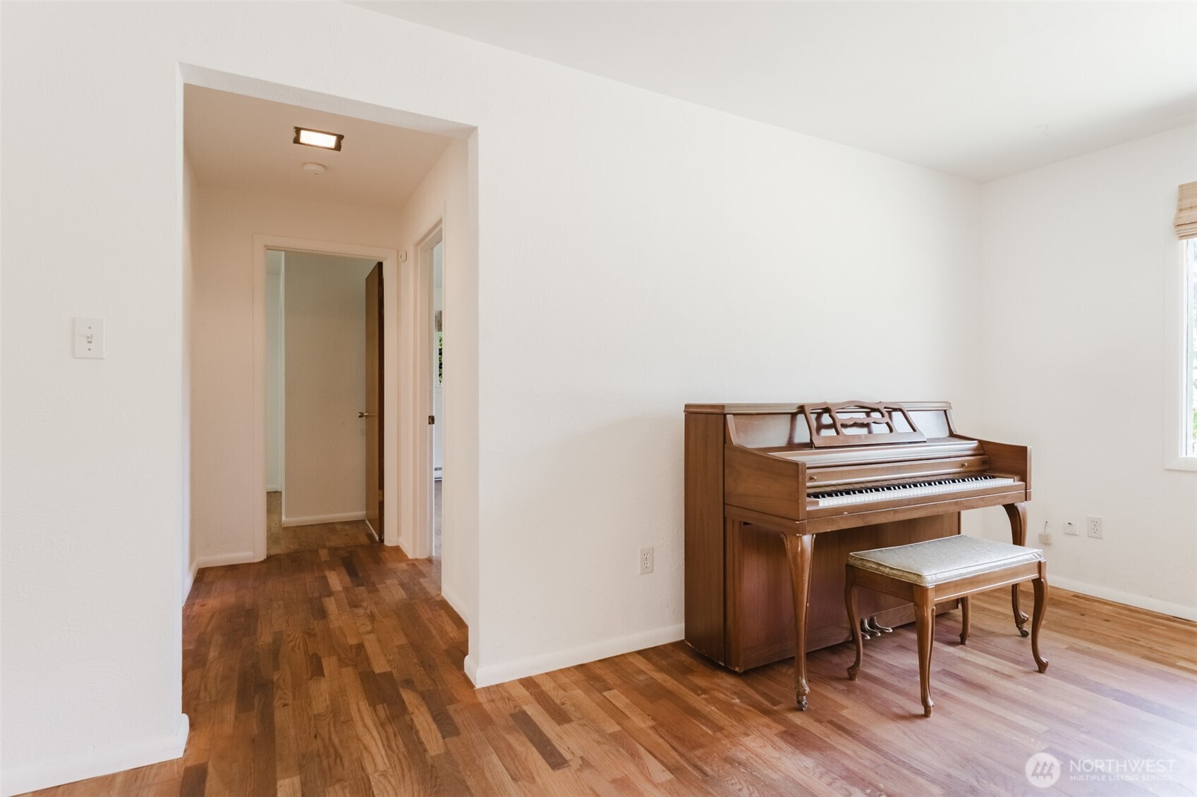 1372 Marine Drive