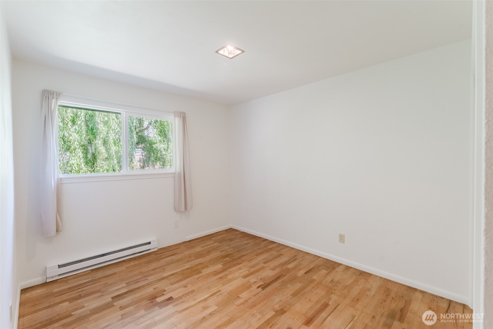 1372 Marine Drive