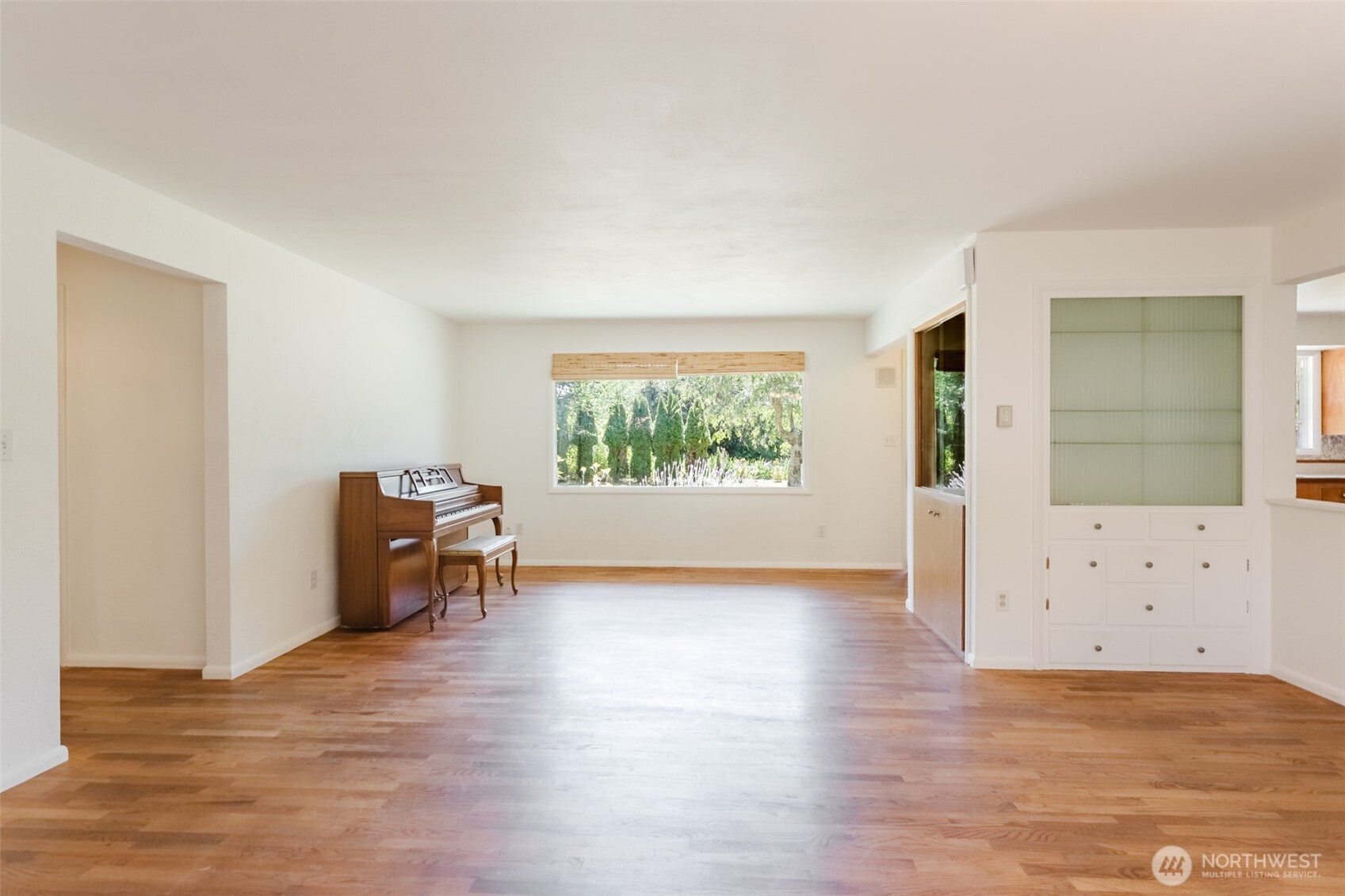 1372 Marine Drive