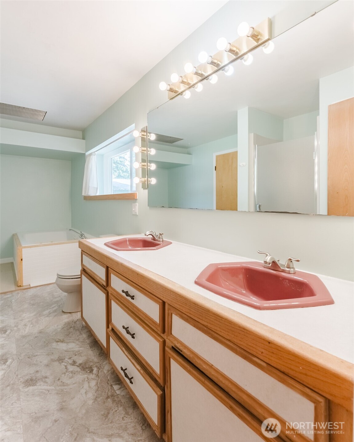 1372 Marine Drive
