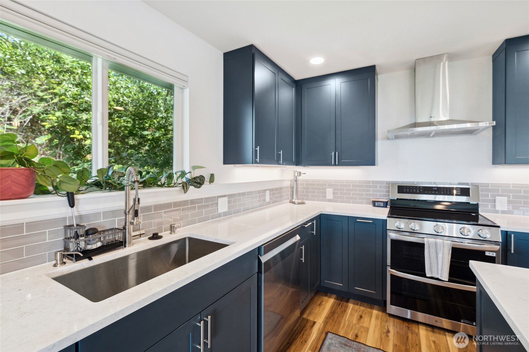 201 S State Street Unit: B
