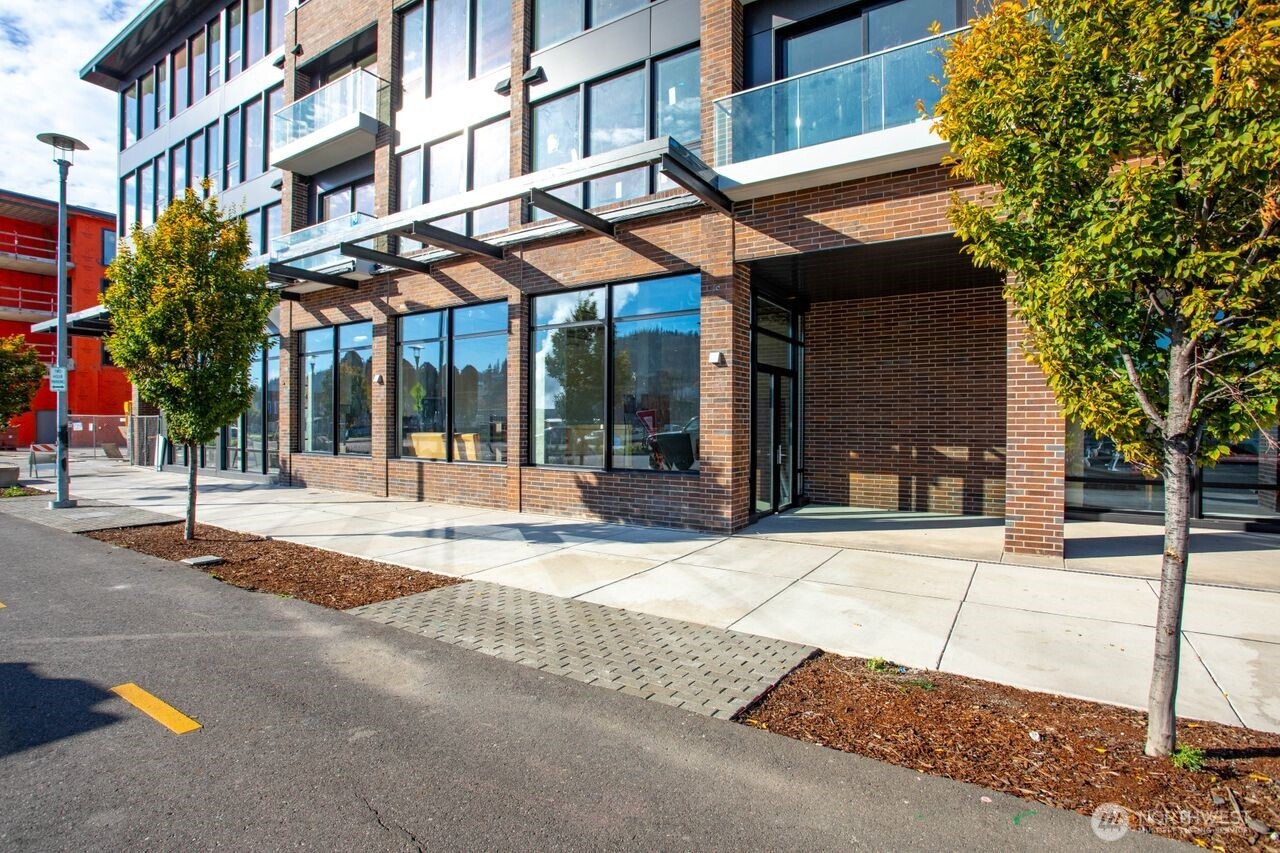 1025 Granary Avenue Unit: 104
