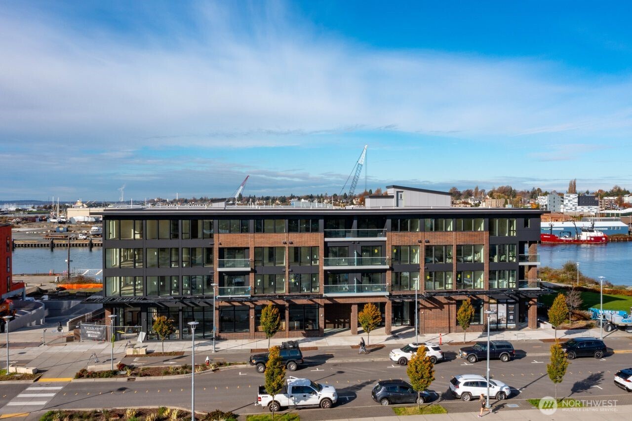 1025 Granary Avenue Unit: 104