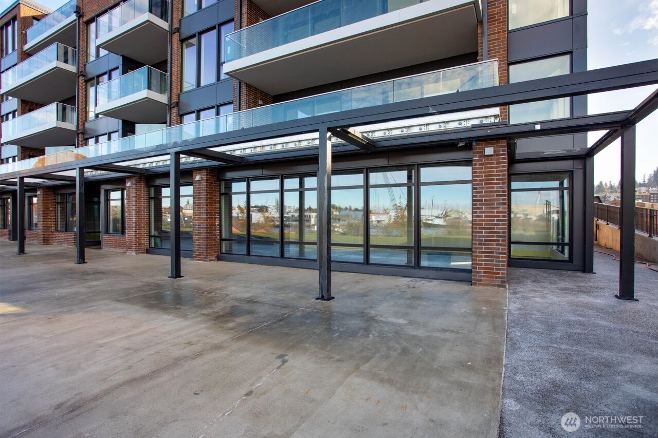 1025 Granary Avenue Unit: 104