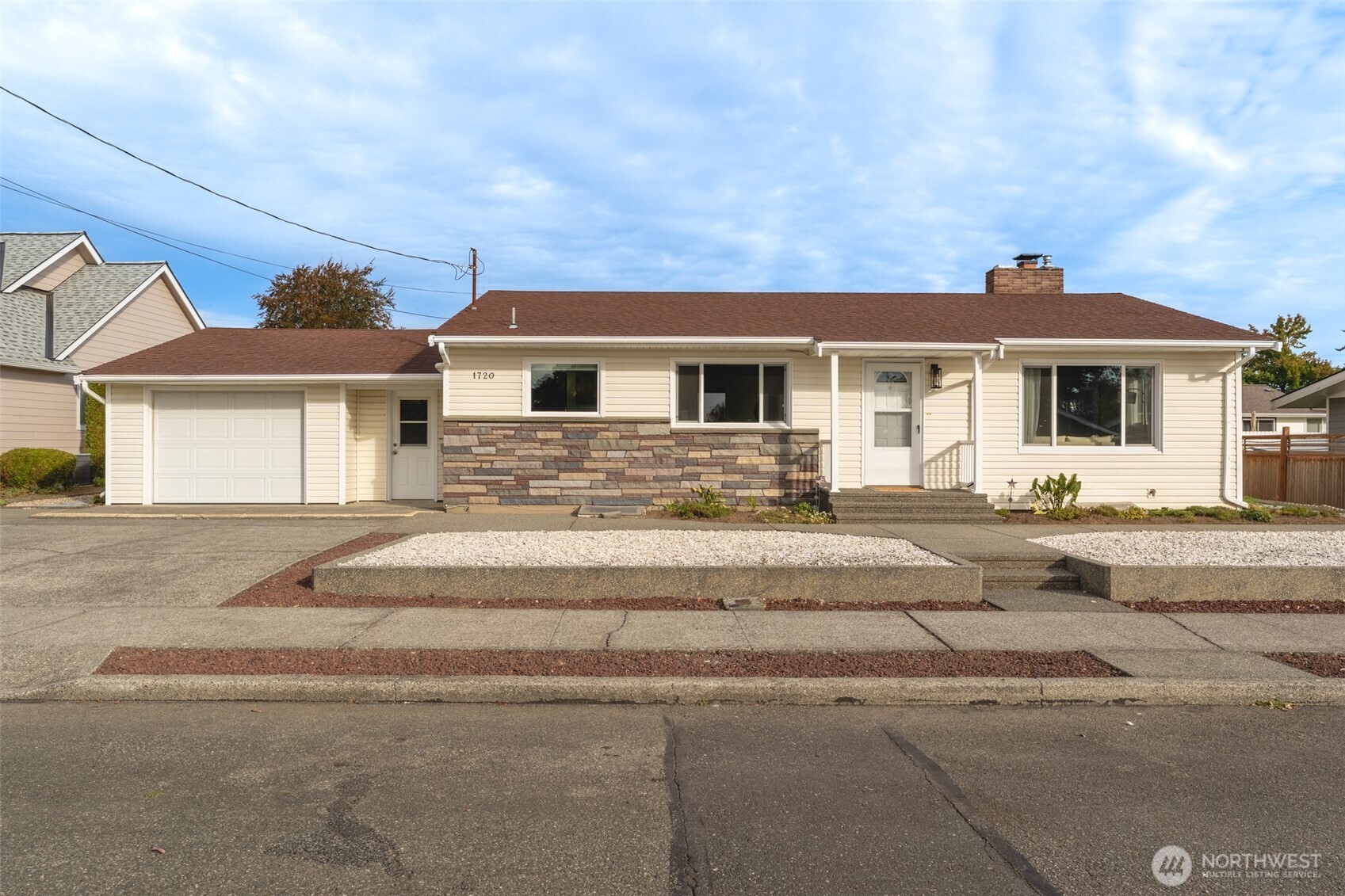 1720 E Street