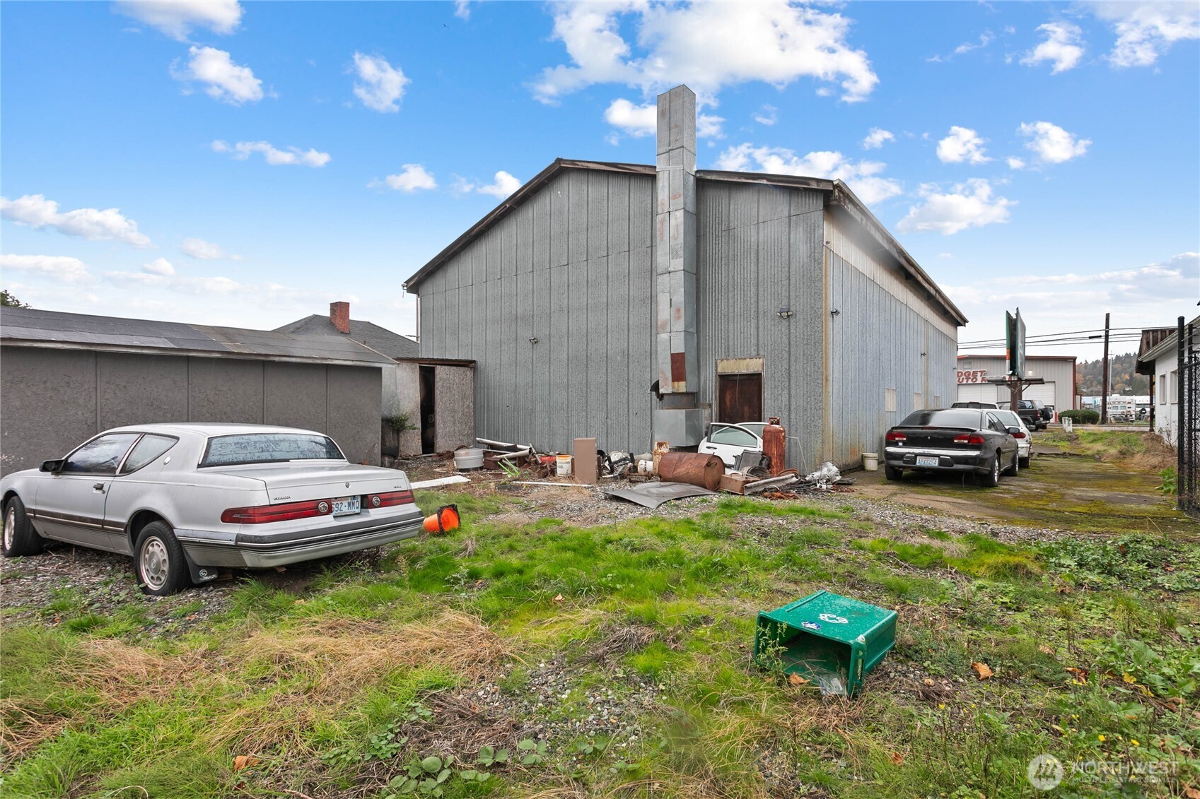 2401 Old Hwy 99 S Road