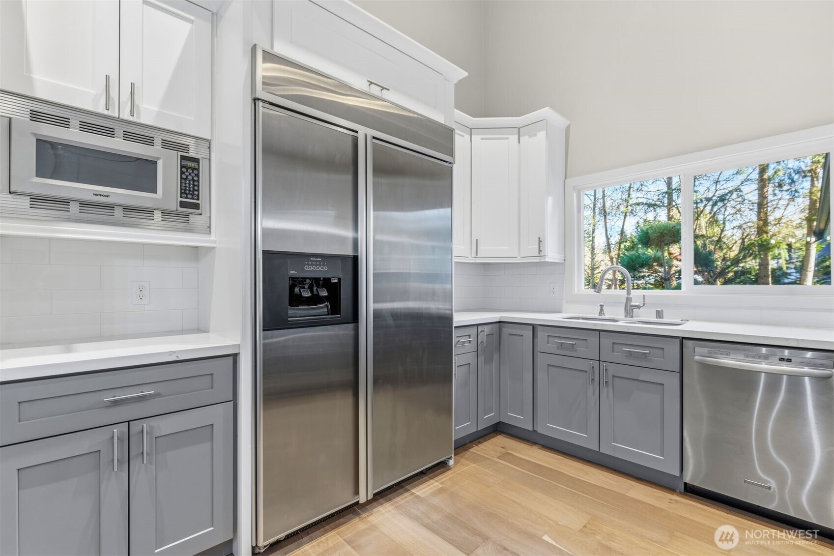 11785 Penny Place NE