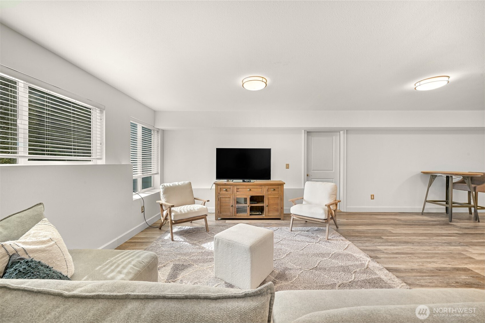 658 Parkside Place