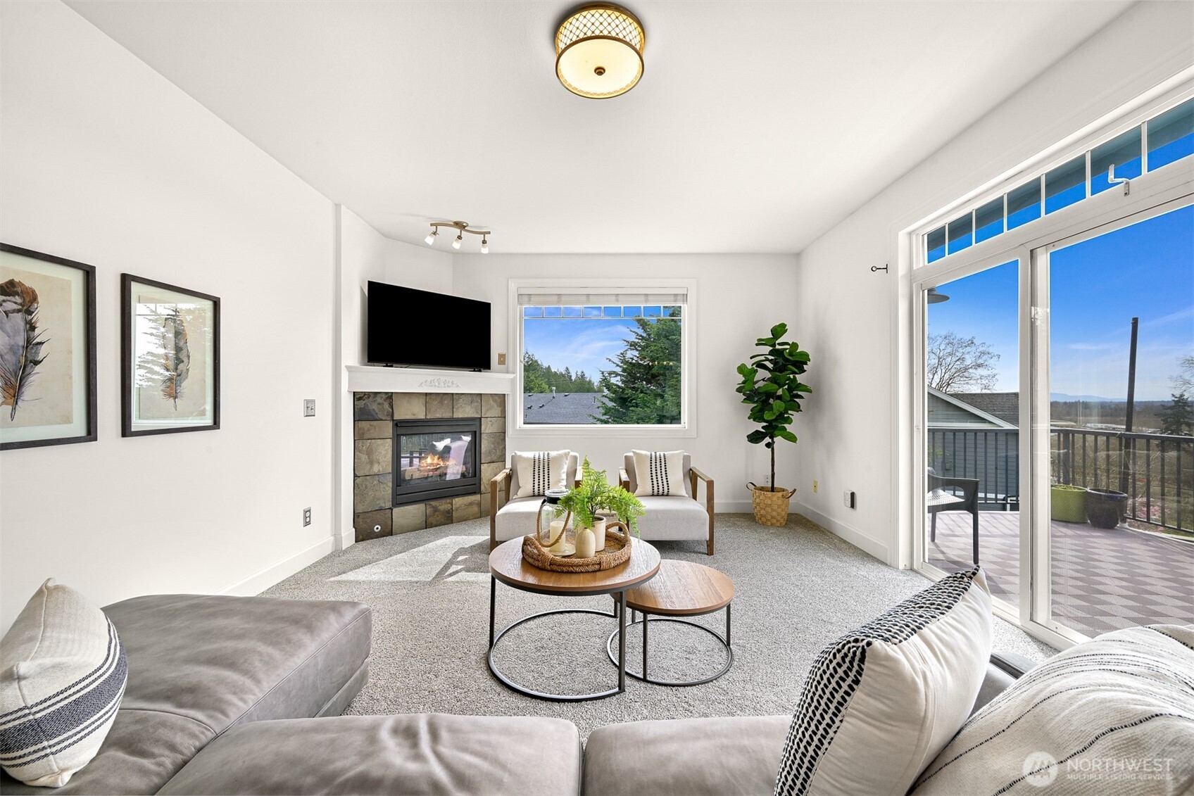 658 Parkside Place
