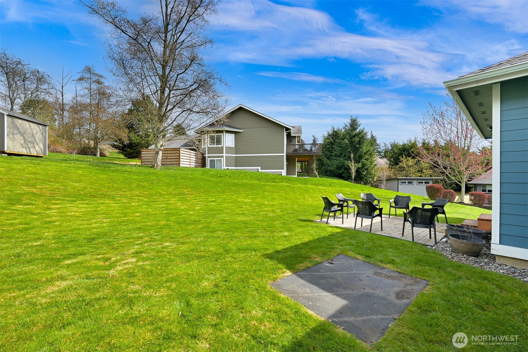 658 Parkside Place