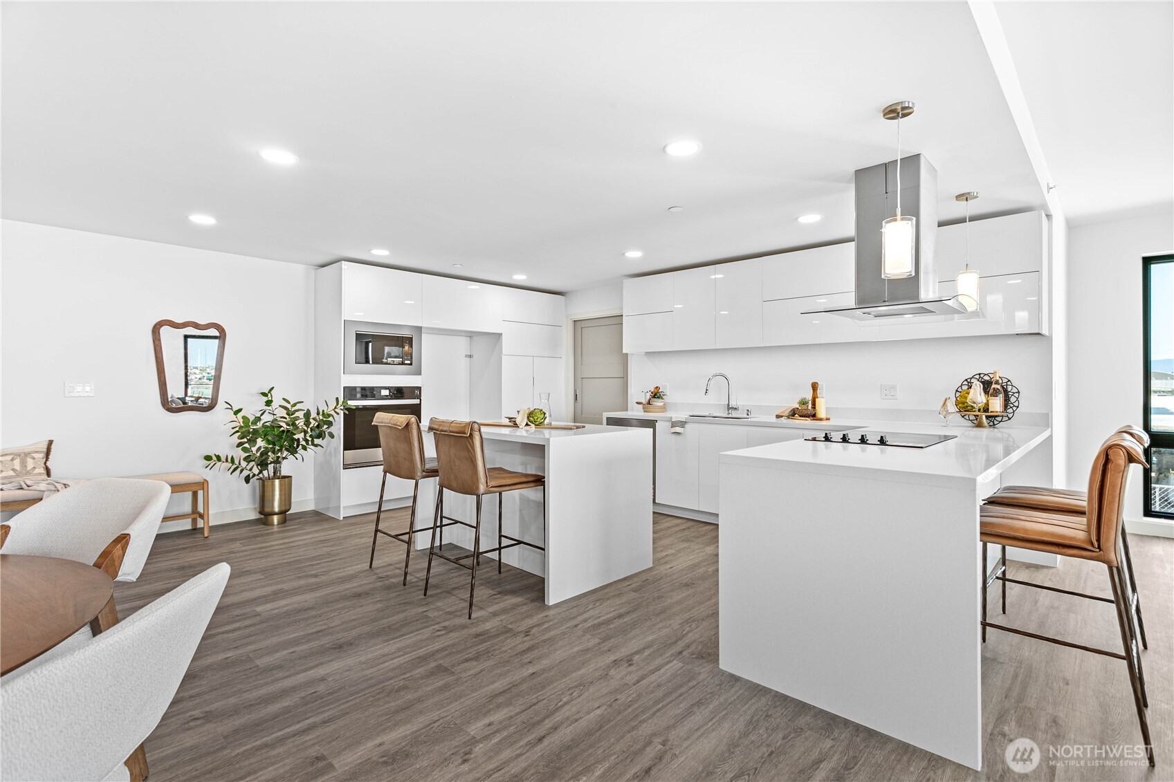 1019 Granary Avenue Unit: 201