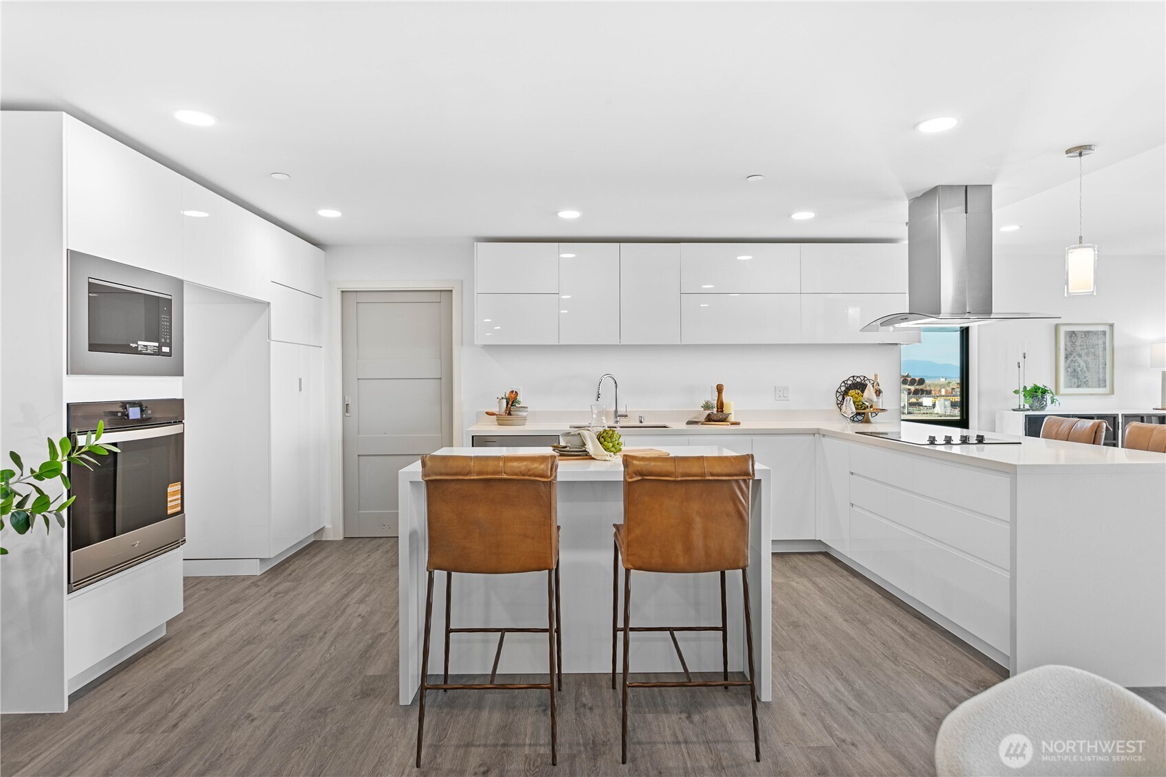1019 Granary Avenue Unit: 201