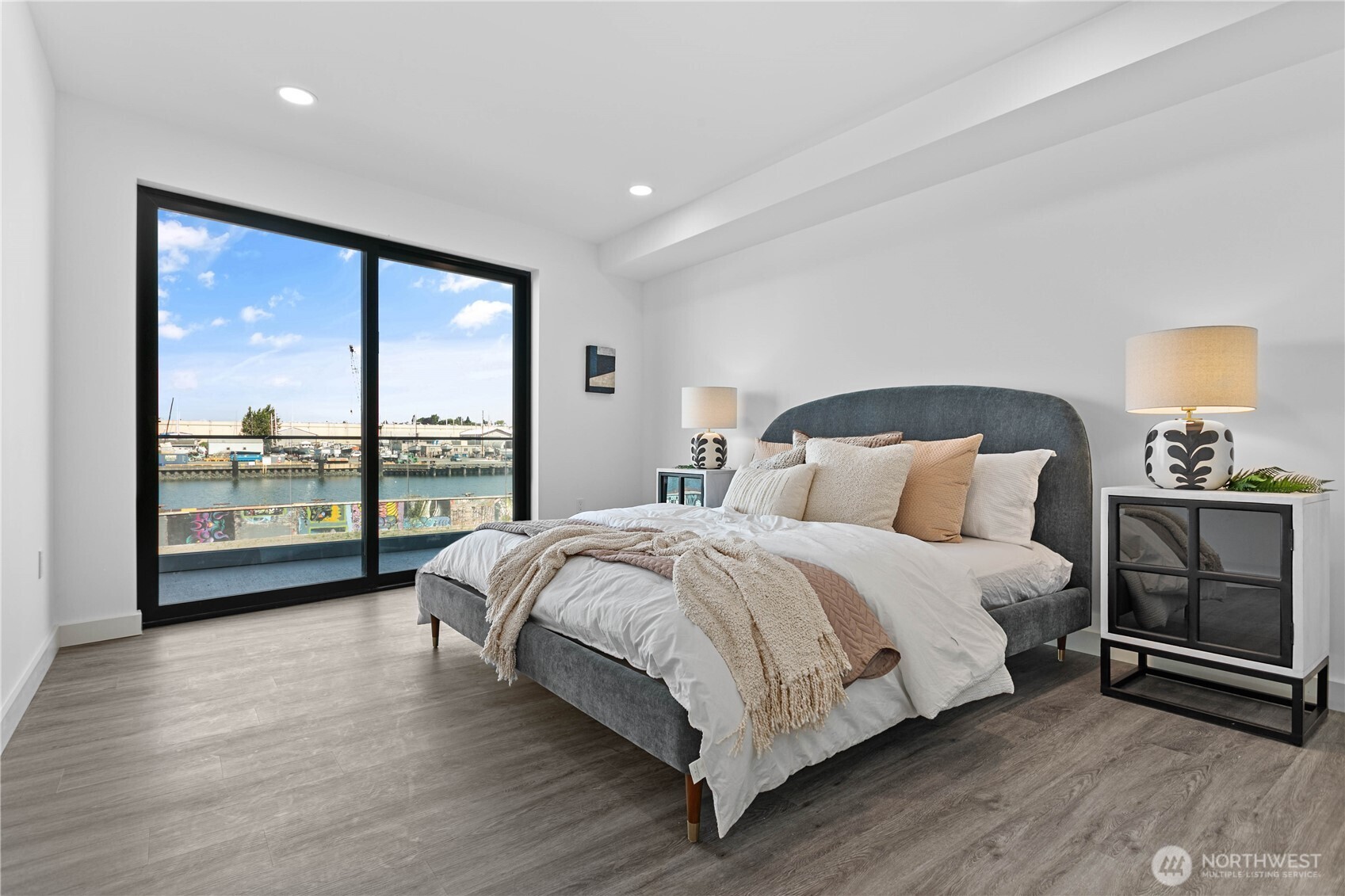 1019 Granary Avenue Unit: 201