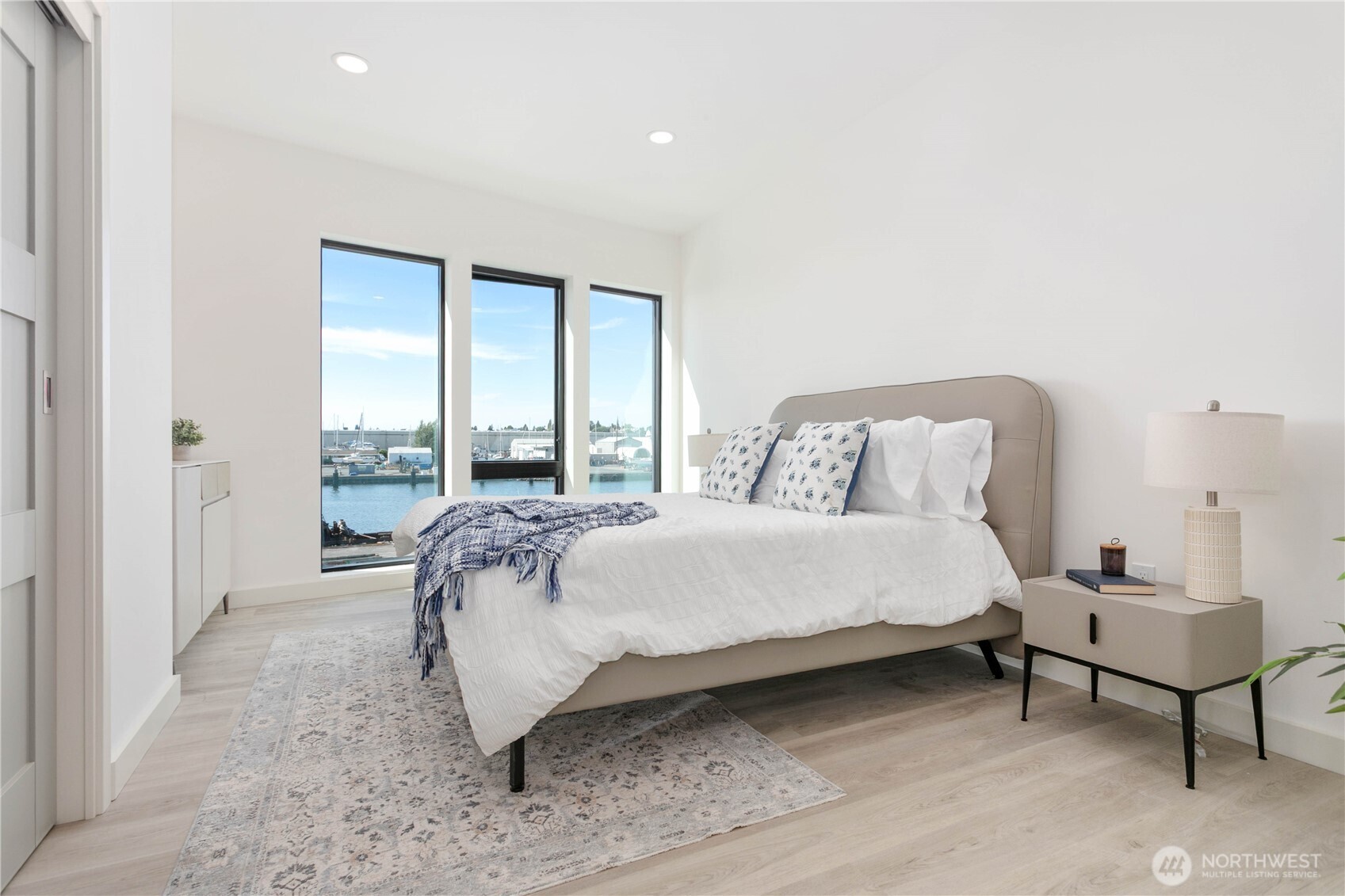1019 Granary Avenue Unit: 301