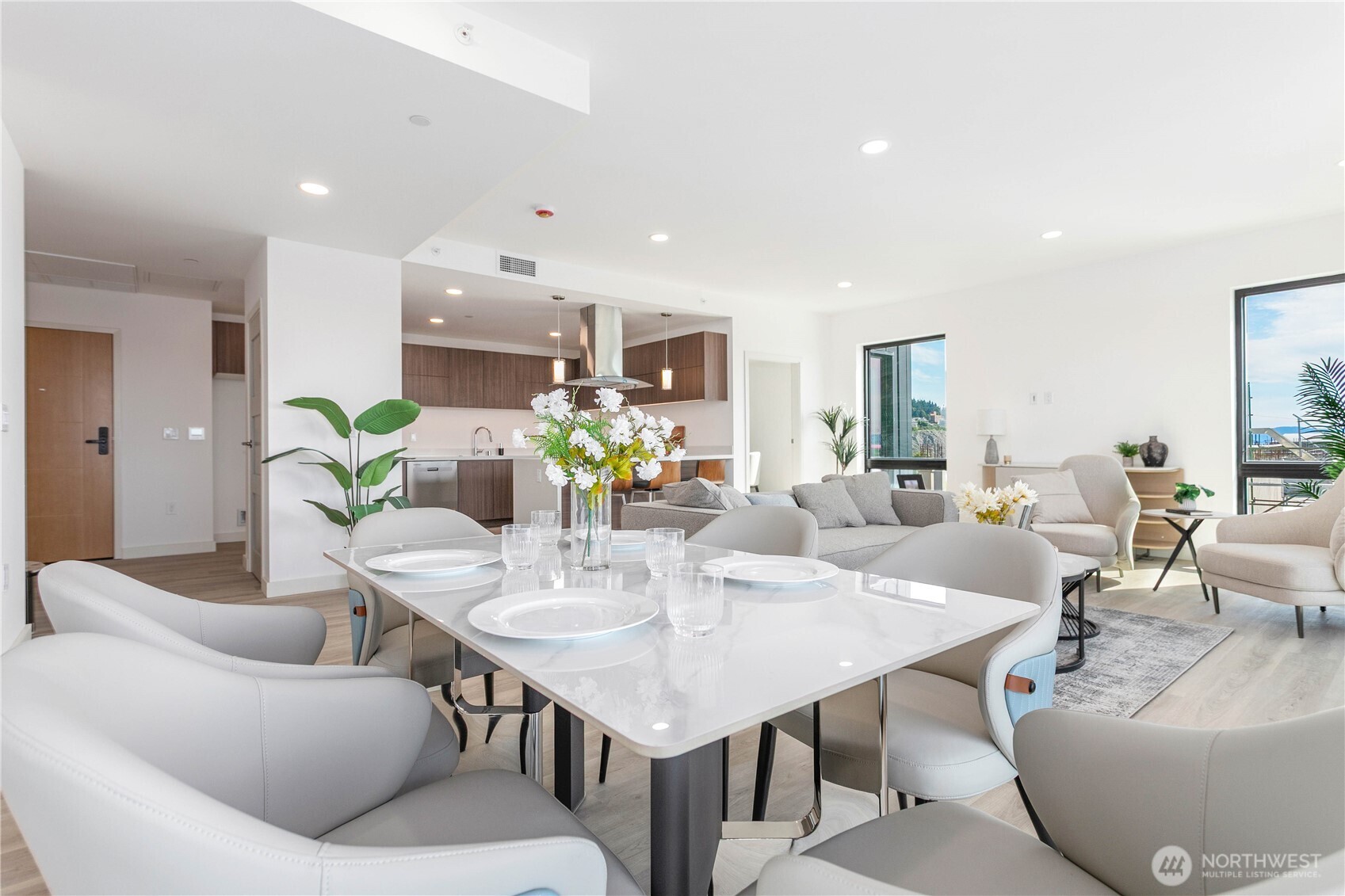 1019 Granary Avenue Unit: 301