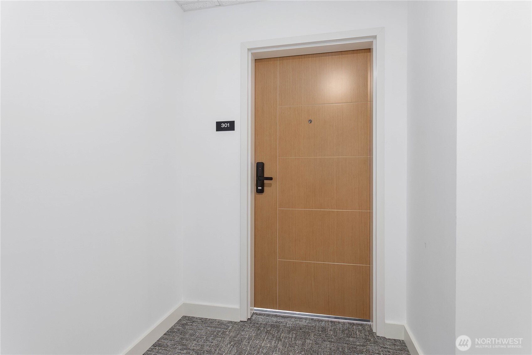 1019 Granary Avenue Unit: 301