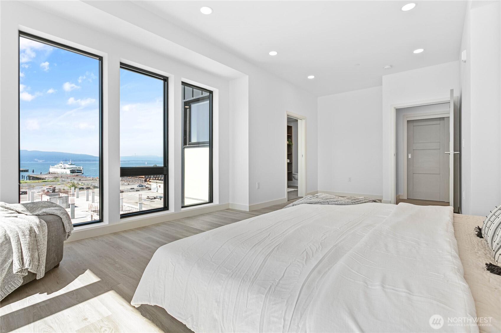 1019 Granary Avenue Unit: 501
