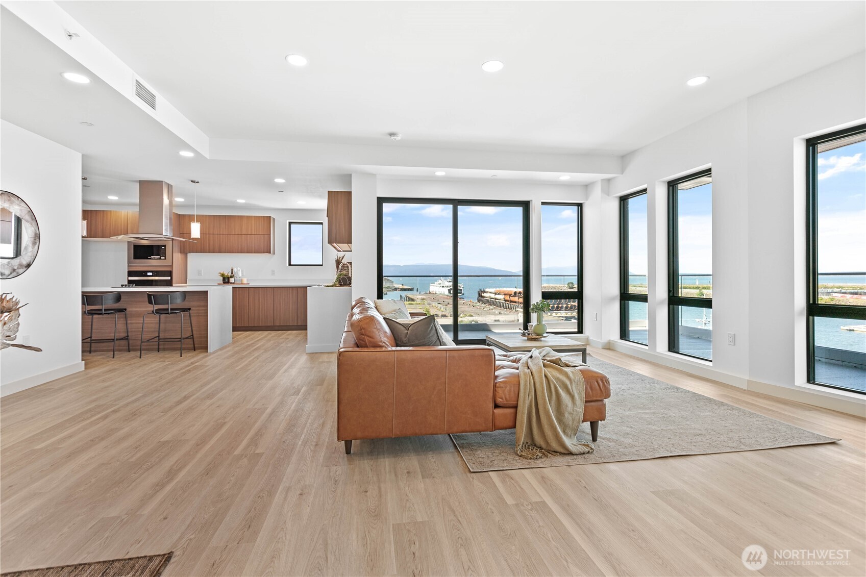 1019 Granary Avenue Unit: 501