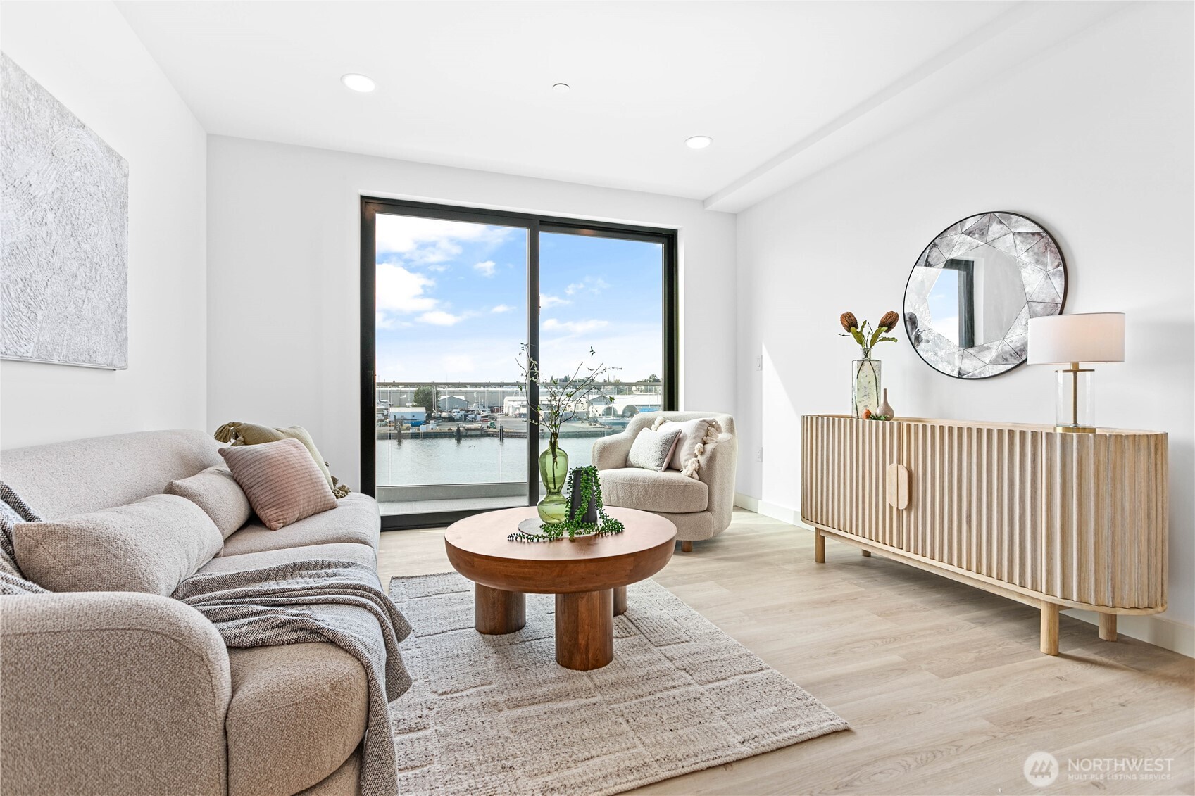 1019 Granary Avenue Unit: 402