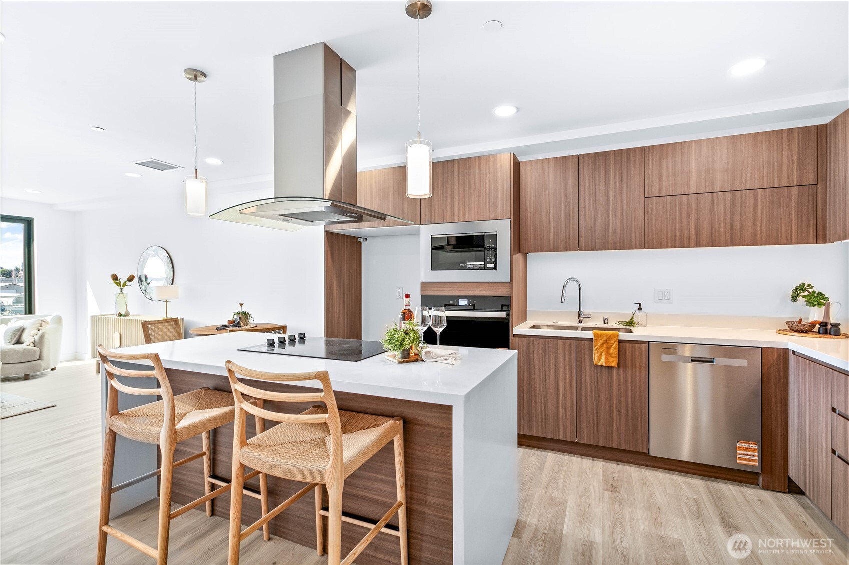 1019 Granary Avenue Unit: 402