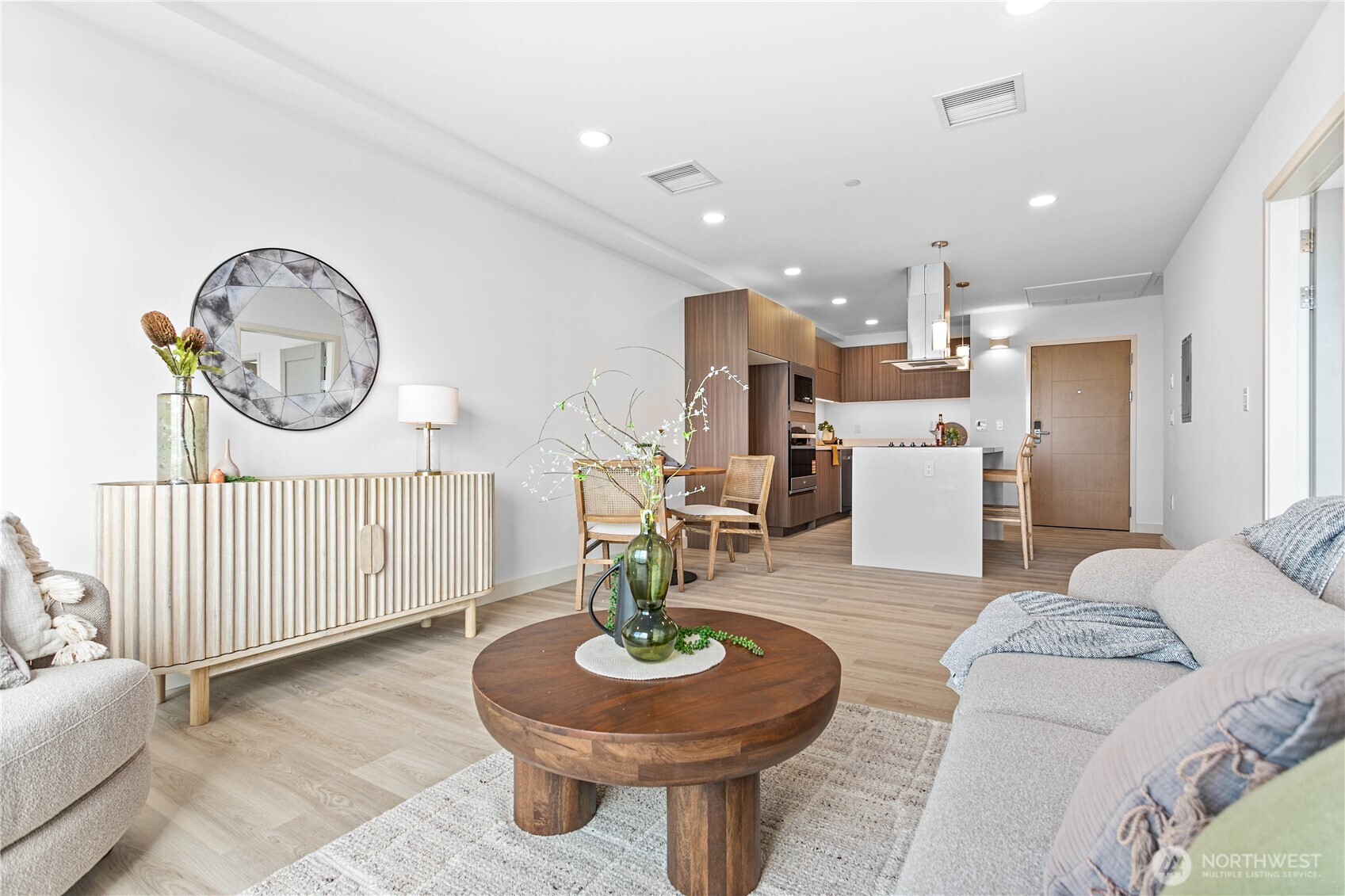 1019 Granary Avenue Unit: 402
