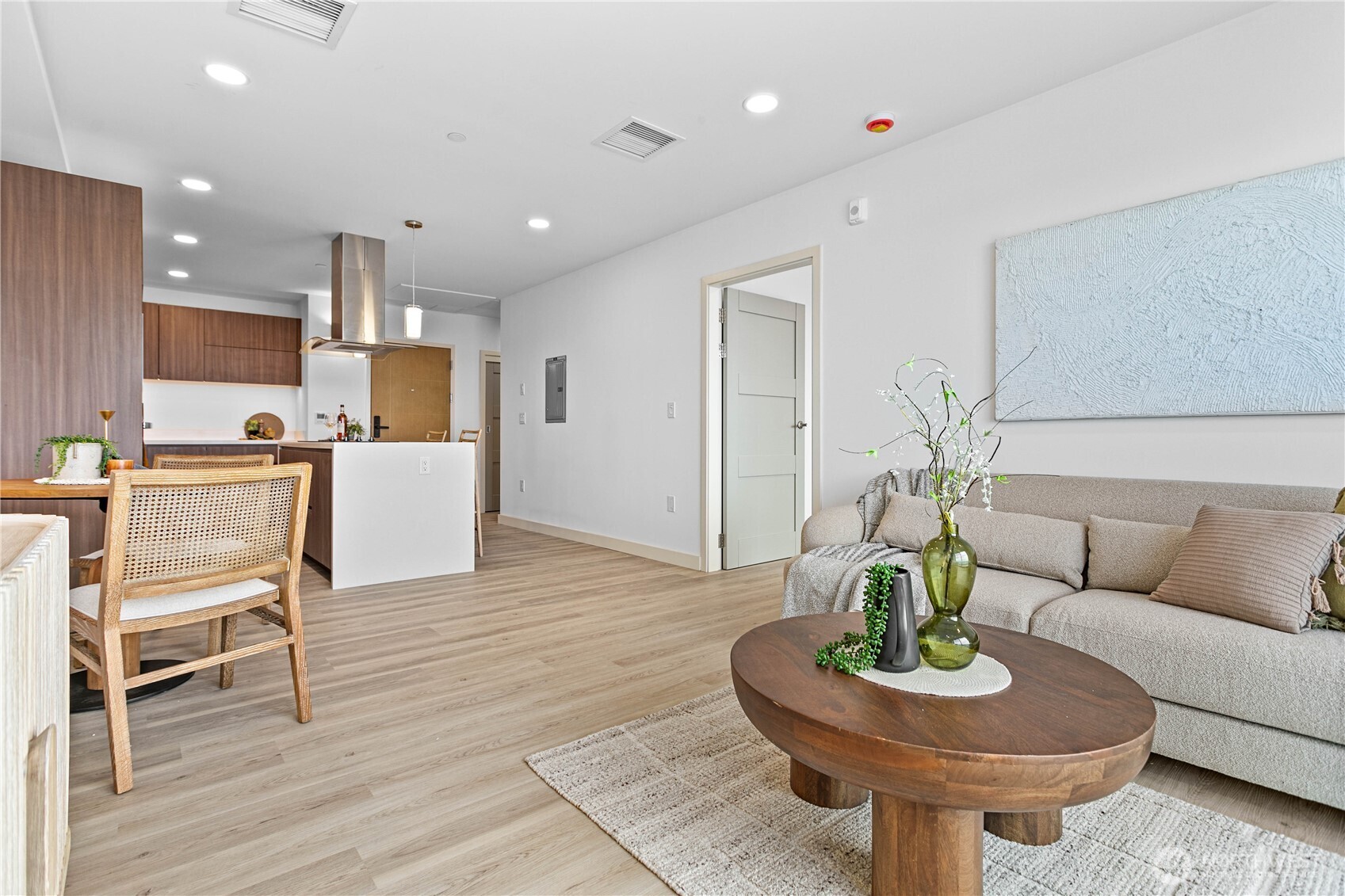 1019 Granary Avenue Unit: 402